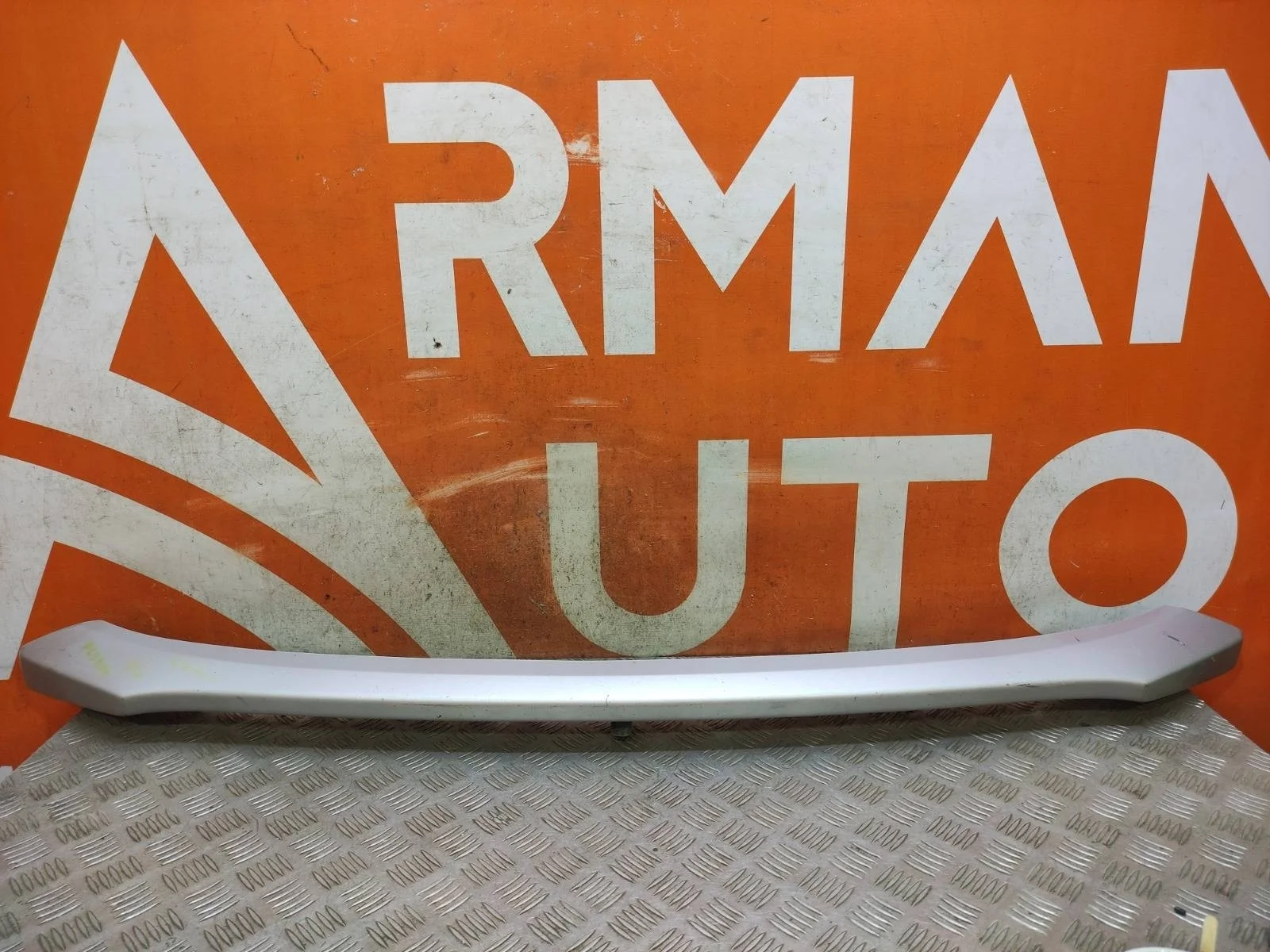 Накладка бампера нижняя Mitsubishi Outlander 2015-2018 3