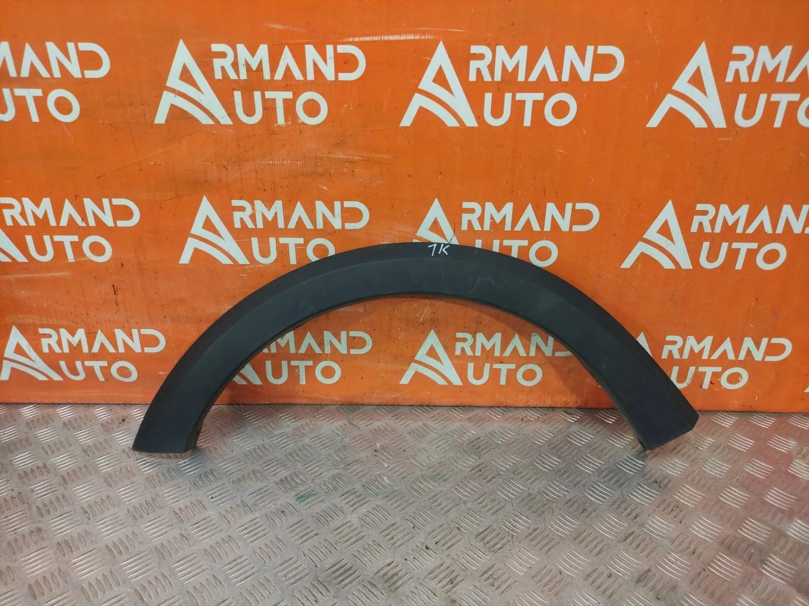 Расширитель крыла RENAULT Sandero 2013-2019