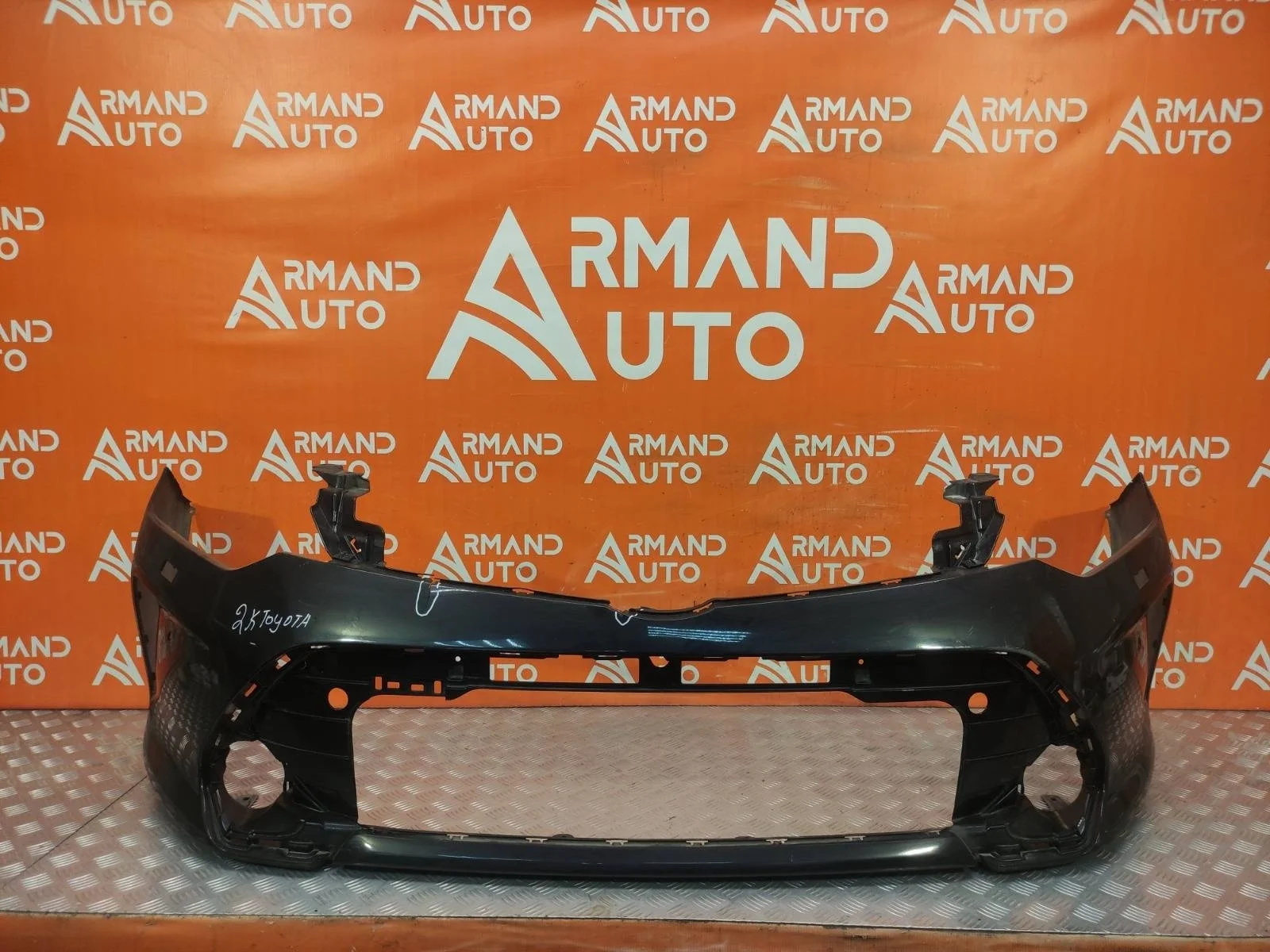 Бампер Toyota Camry 2014-2018 7 XV50