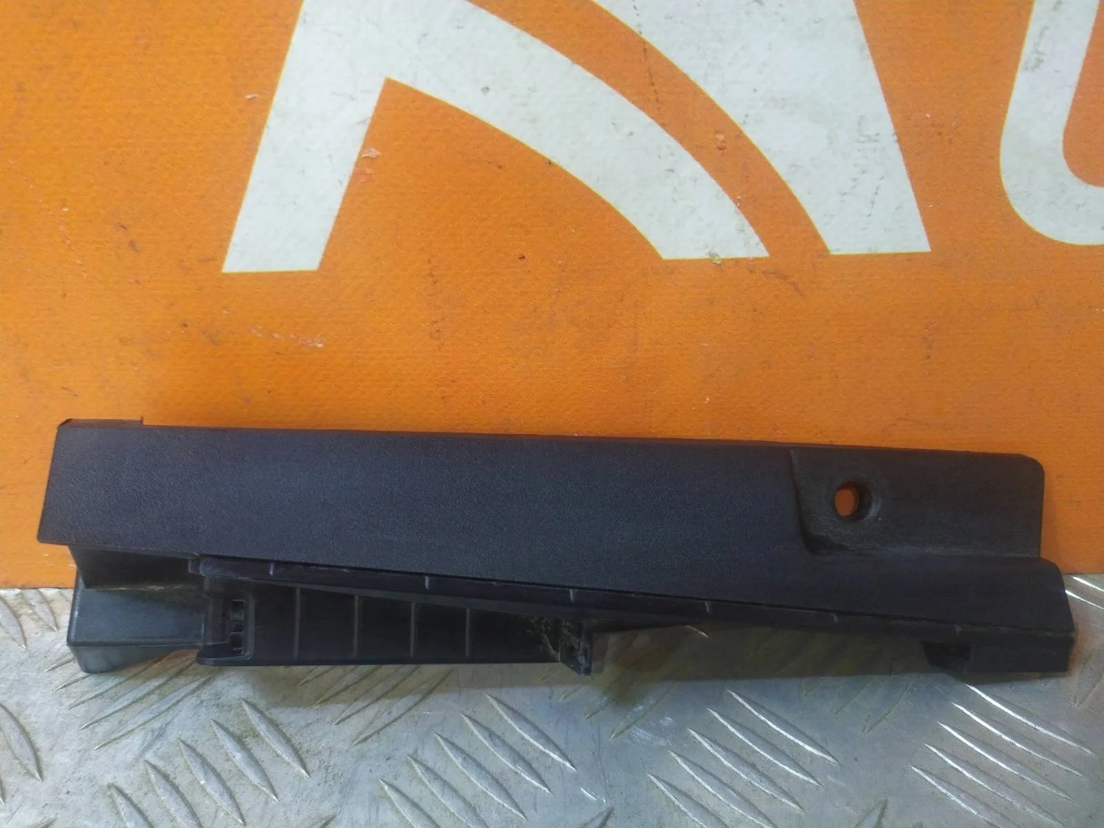 Кронштейн фары Hyundai Solaris 2017-нв