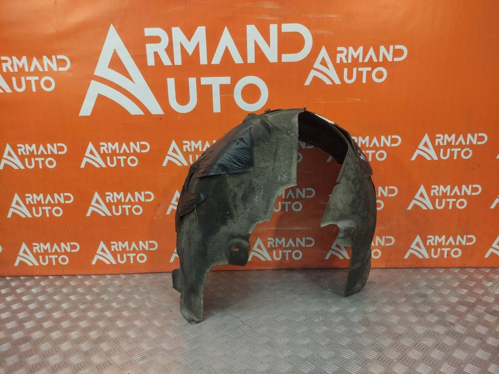 Подкрылок Mercedes -Class 2013-2020 W222