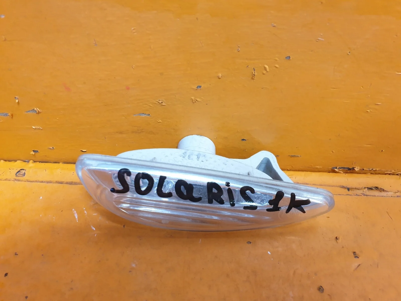 Повторитель поворота крыле Hyundai Solaris 2010-2017