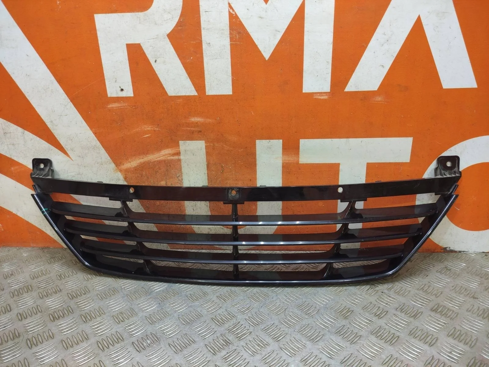 Решетка бампера HYUNDAI IX35 2010-2015