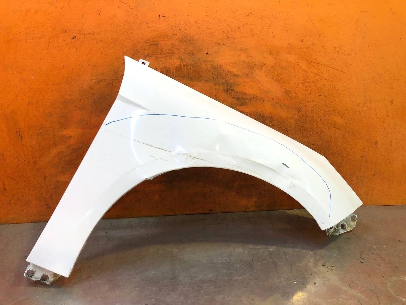 Крыло Ford Focus 2011-2019 3