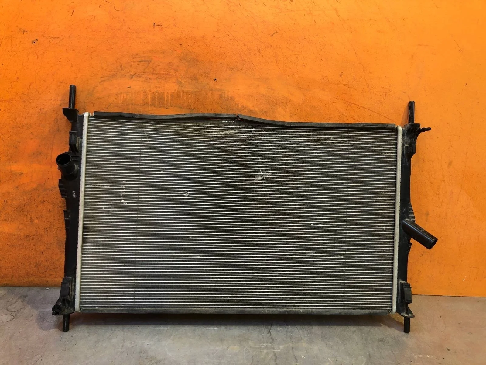 Радиатор двигателя (двс) Ford Transit 2014-нв 7 TTG