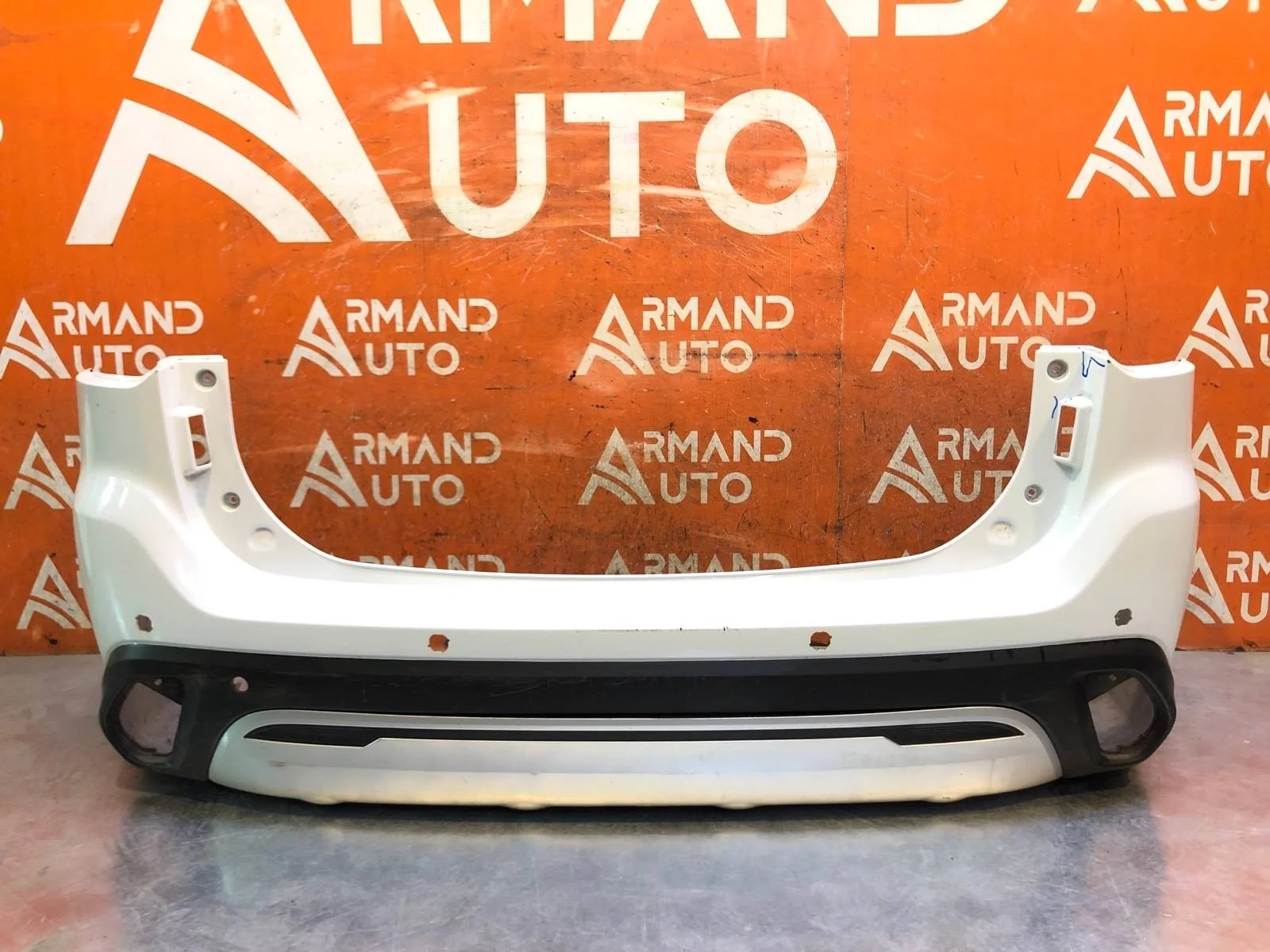 Бампер MItsubishi Outlander 2018-нв 3