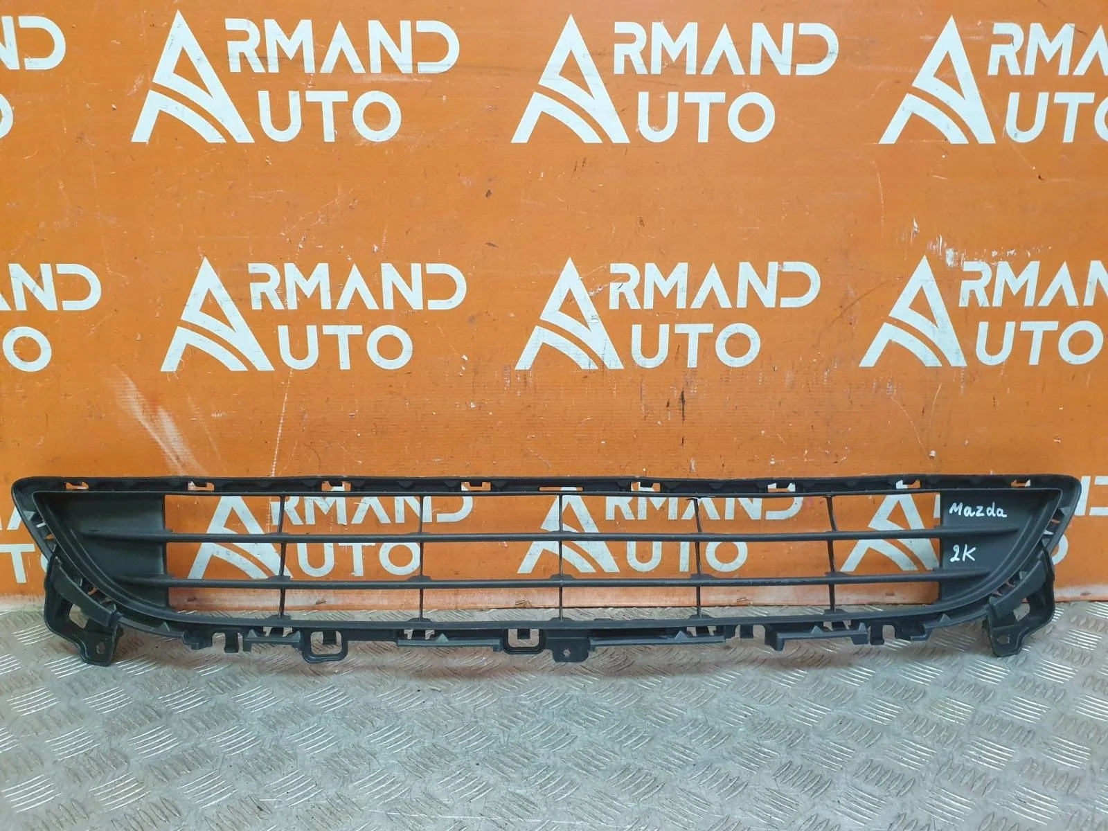 Решетка бампера Mazda 6 2015-2018 3 GJ