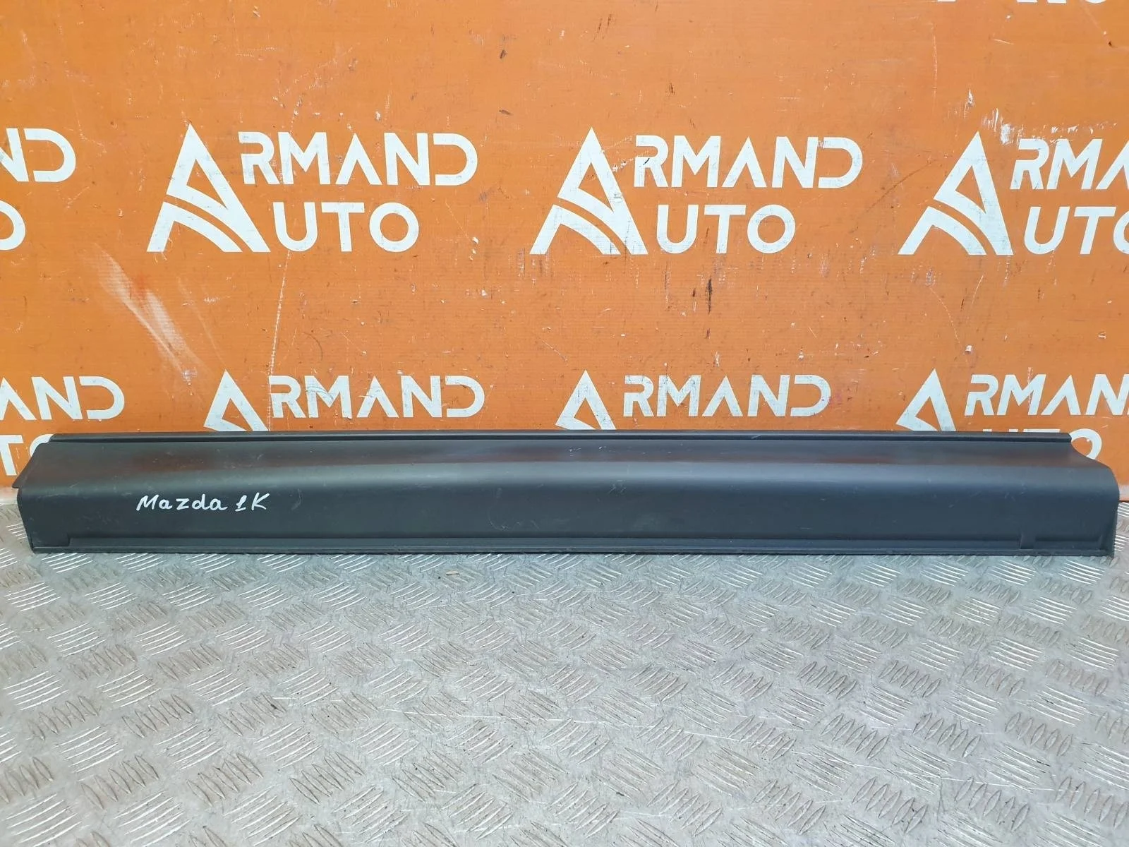 Молдинг двери Mazda CX-5 2017-нв