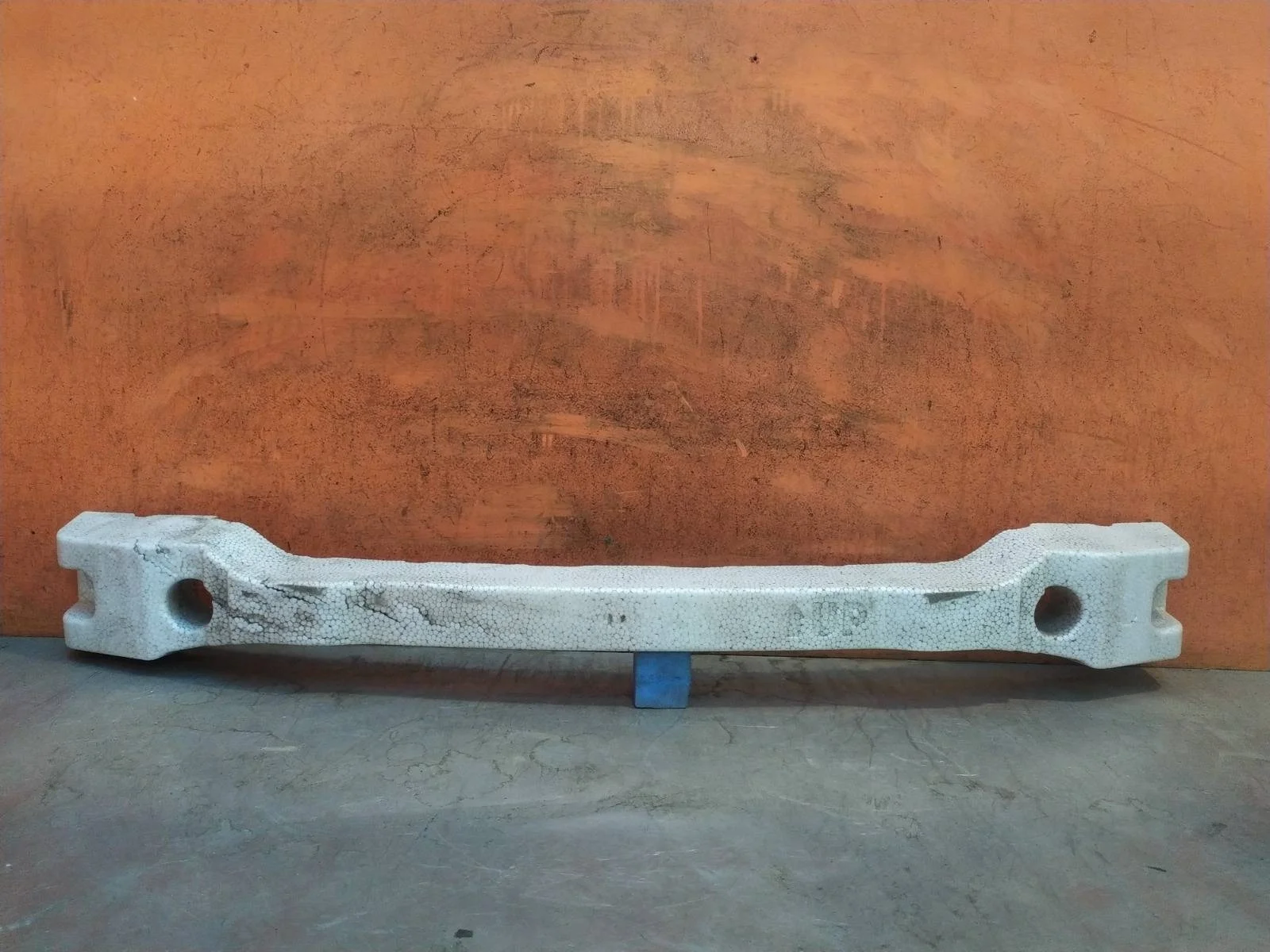 Абсорбер бампера Mazda CX-5 2011-2017