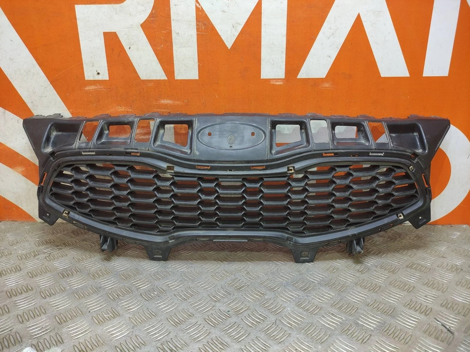 Решетка радиатора Kia Ceed 2012-2015 JD