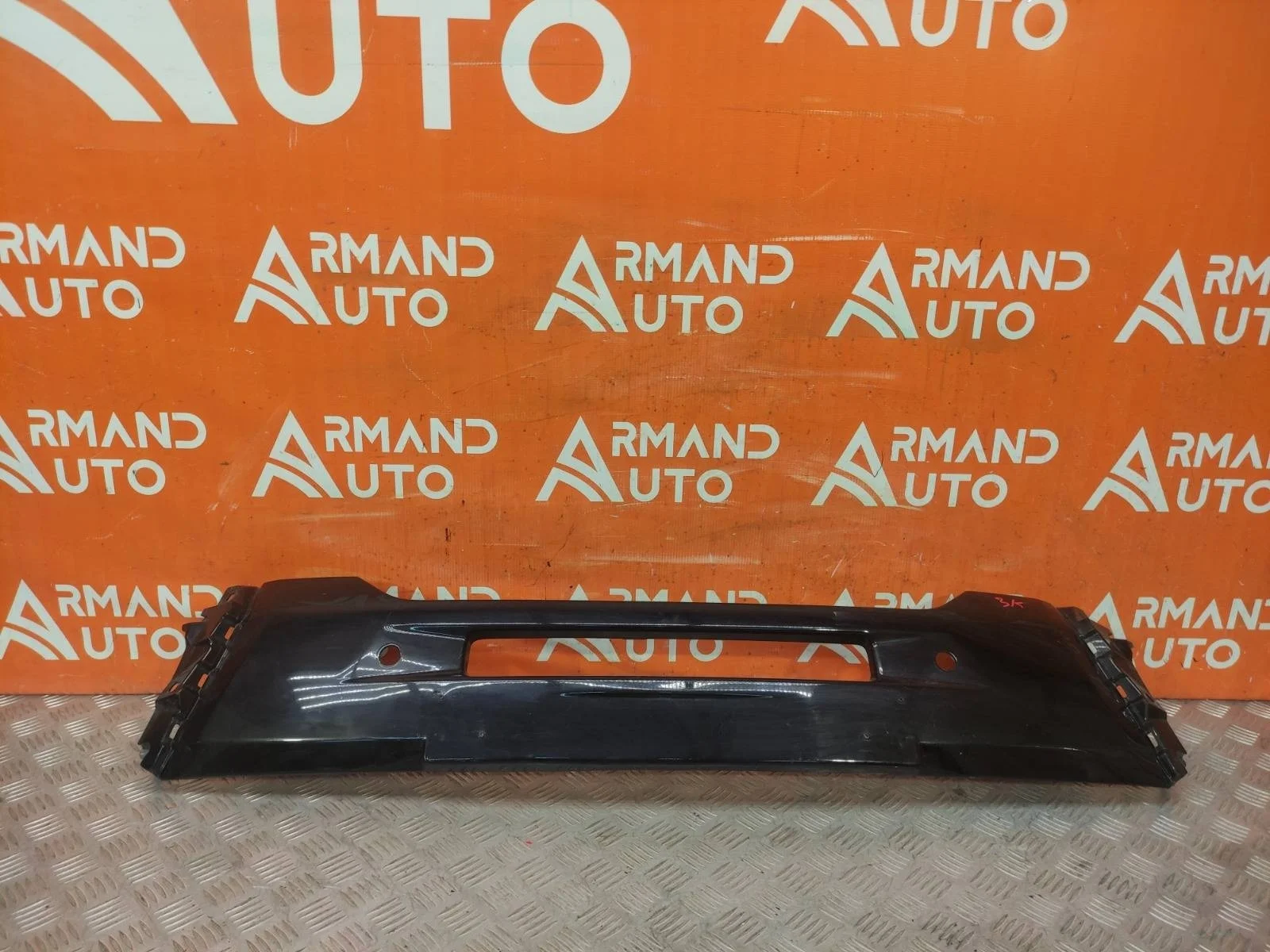 Накладка бампера MItsubishi Outlander 2015-2018 3