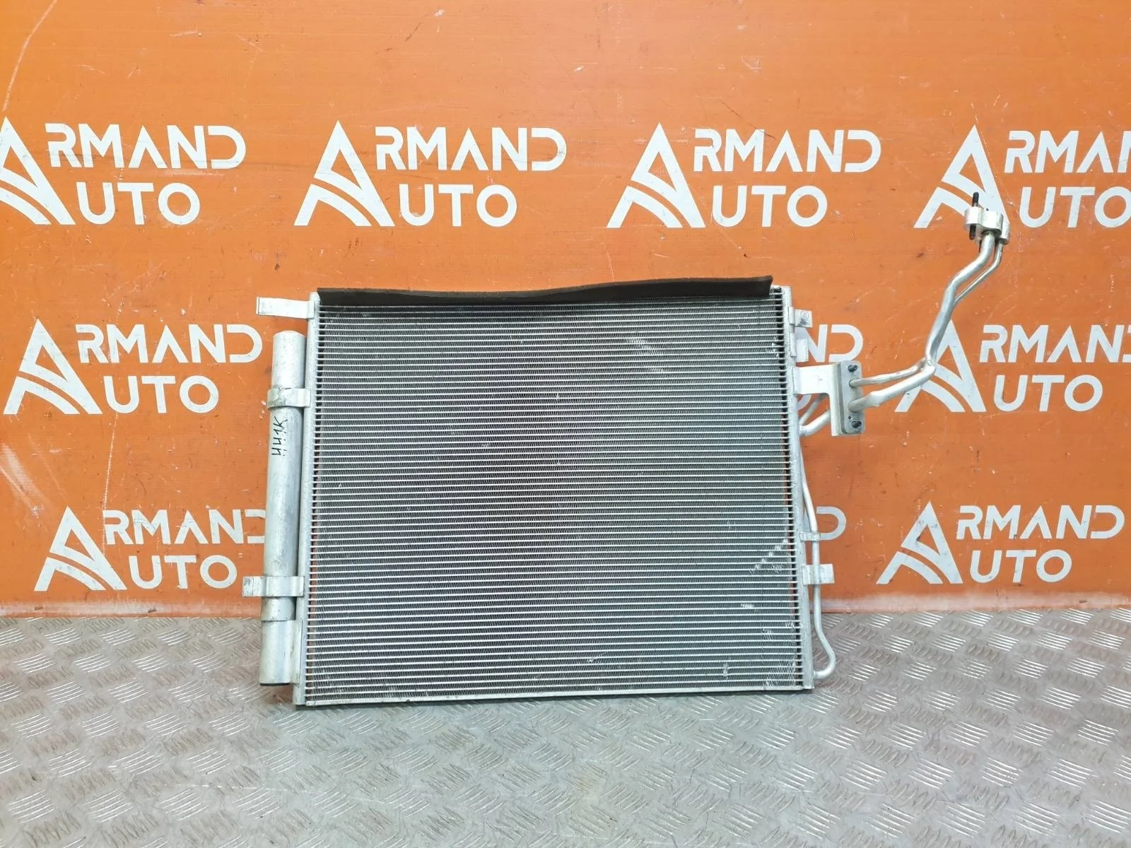 Радиатор кондиционера Kia Sorento 2012-2019 XM