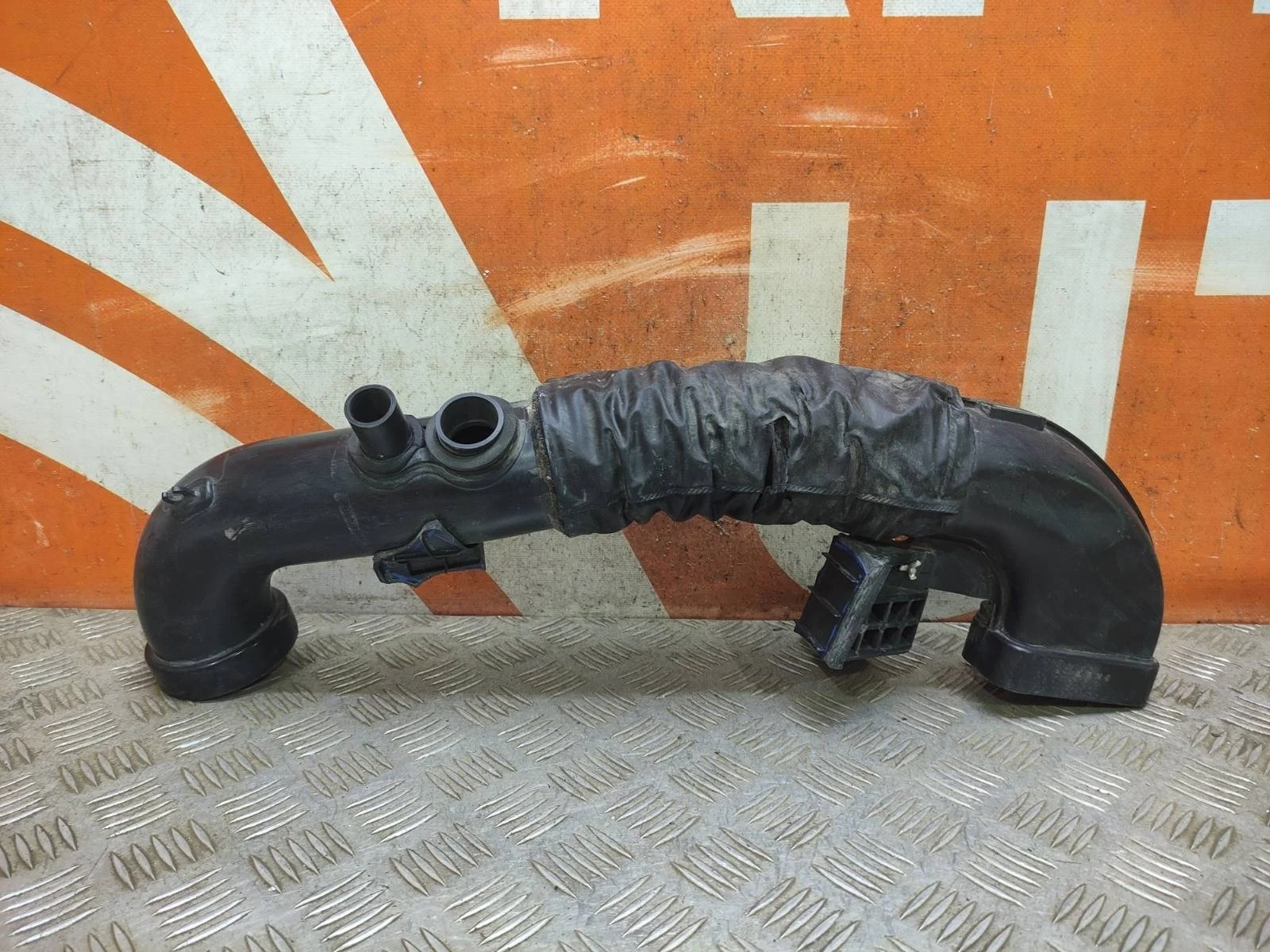 Резонатор воздушного фильтра HYUNDAI Solaris 2010-2014