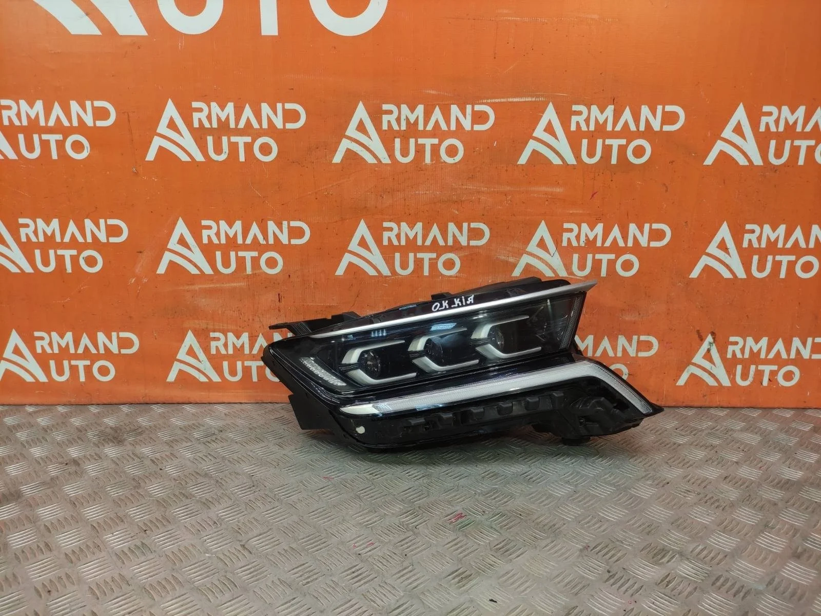 Фара KIA Sorento 2020-нв 4