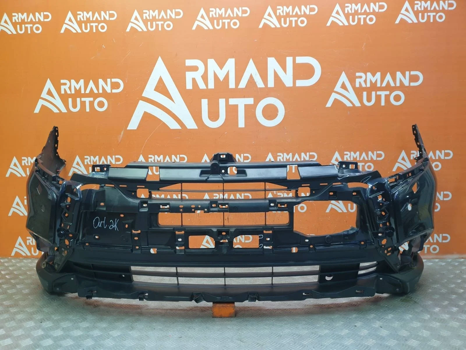 Бампер Mitsubishi Outlander 2015-2018 3