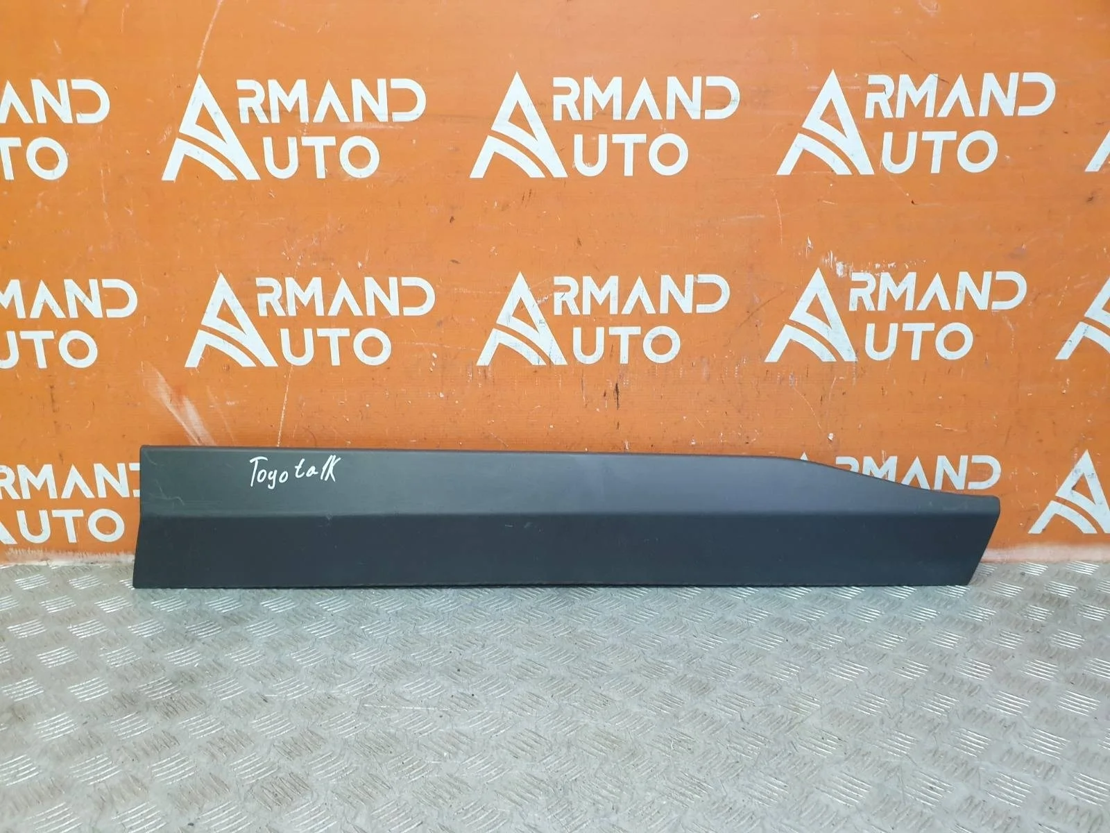 Молдинг двери Toyota RAV4 2018-нв 5 XA50