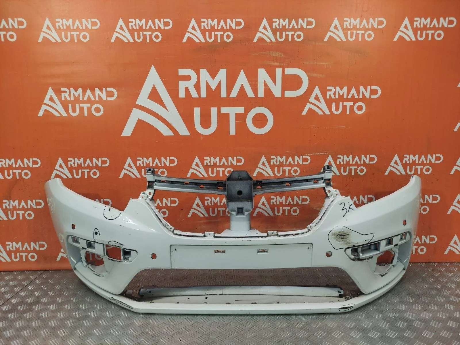 Бампер RENAULT Logan 2018-2022