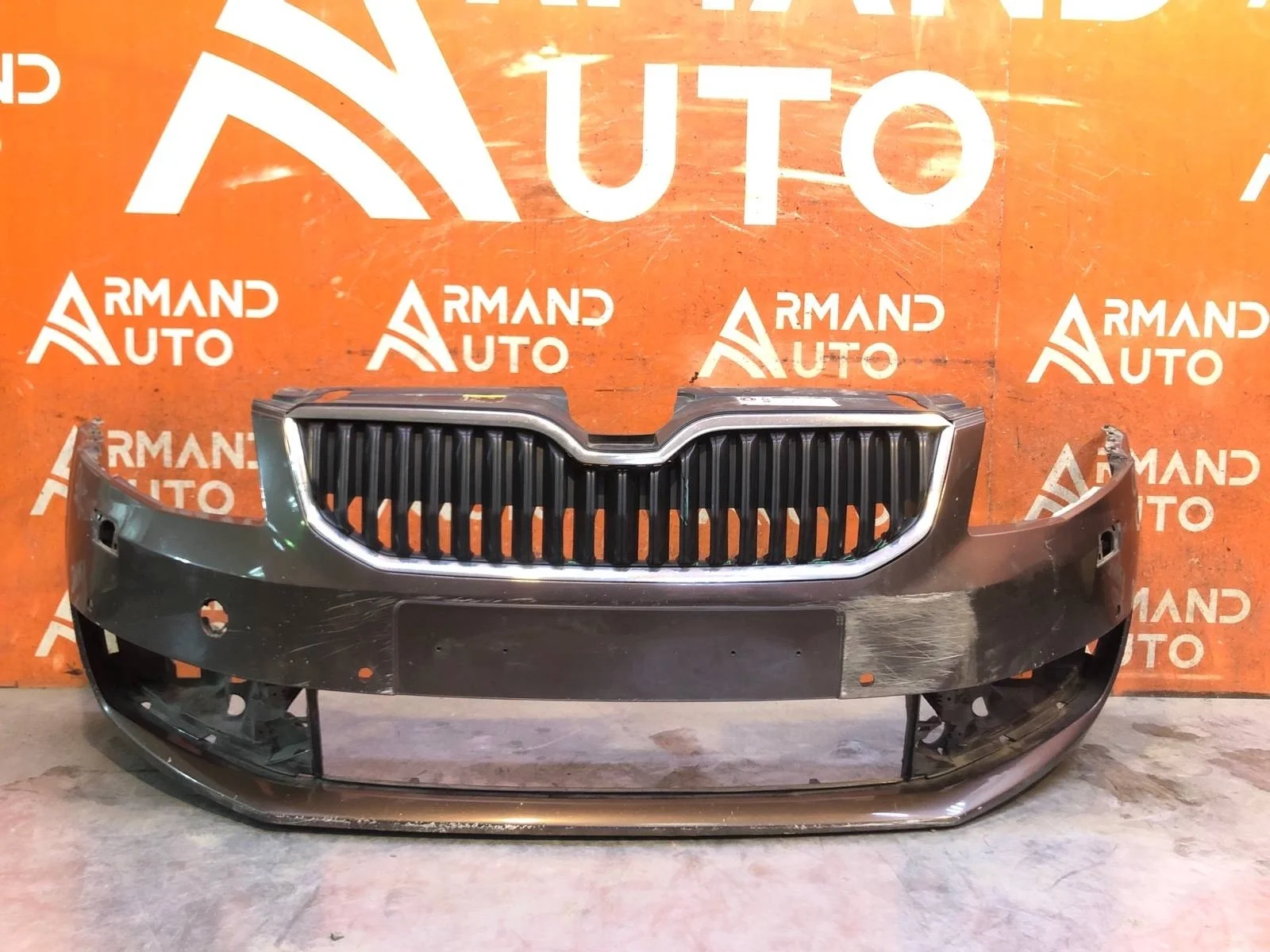 Бампер Skoda Octavia 2013-2017 A7 (5E)