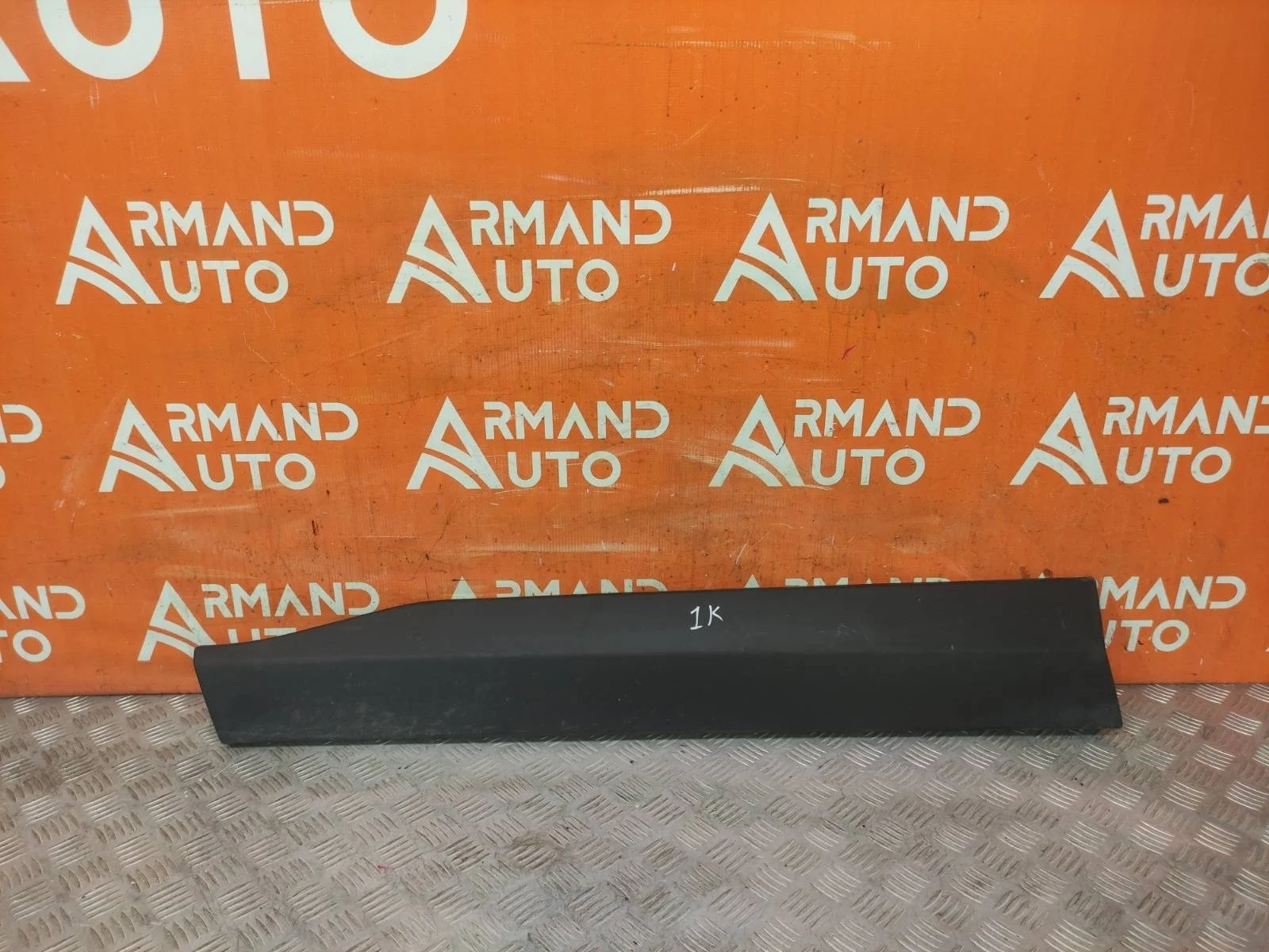 Молдинг двери Toyota RAV4 2018-нв 5 XA50