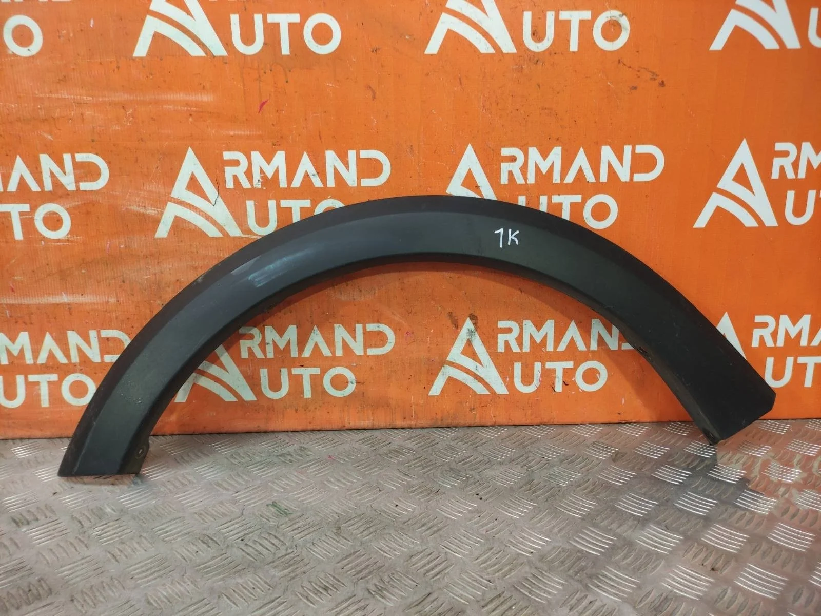 Расширитель крыла Renault Sandero 2013-2019