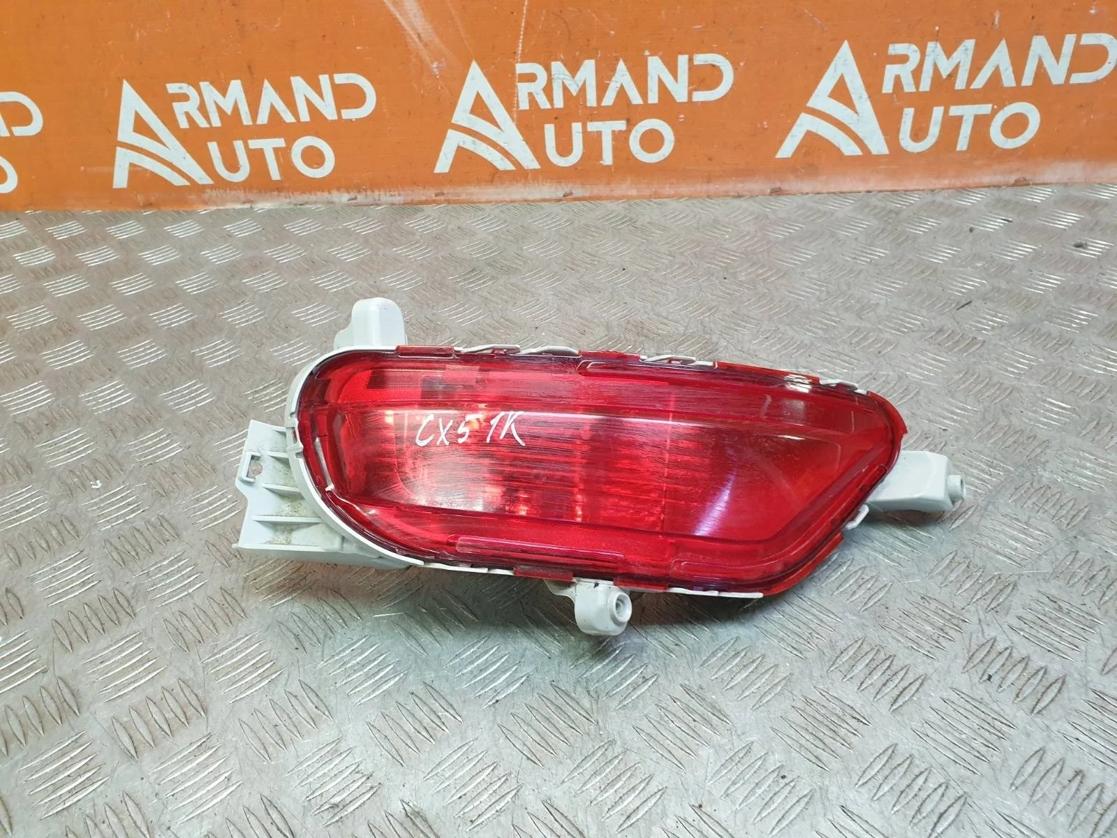 Фонарь противотуманный Mazda CX-5 2017-нв