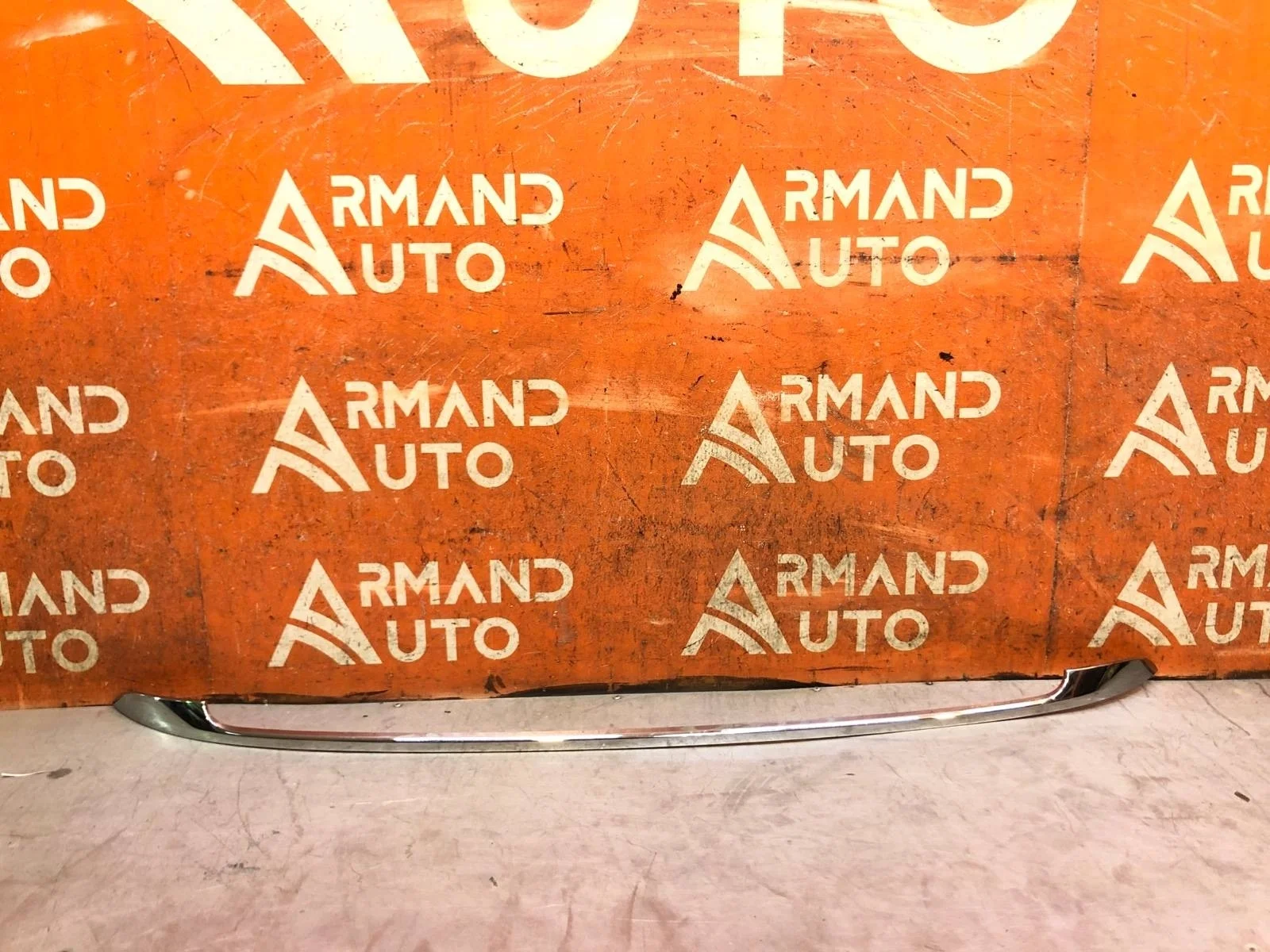 Накладка бампера верхняя RENAULT Kaptur 2016-нв