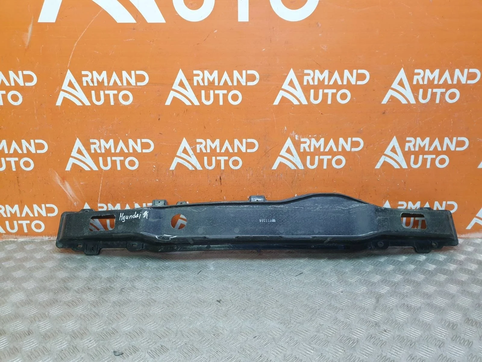 Усилитель бампера Hyundai I30 2007-2012 FD