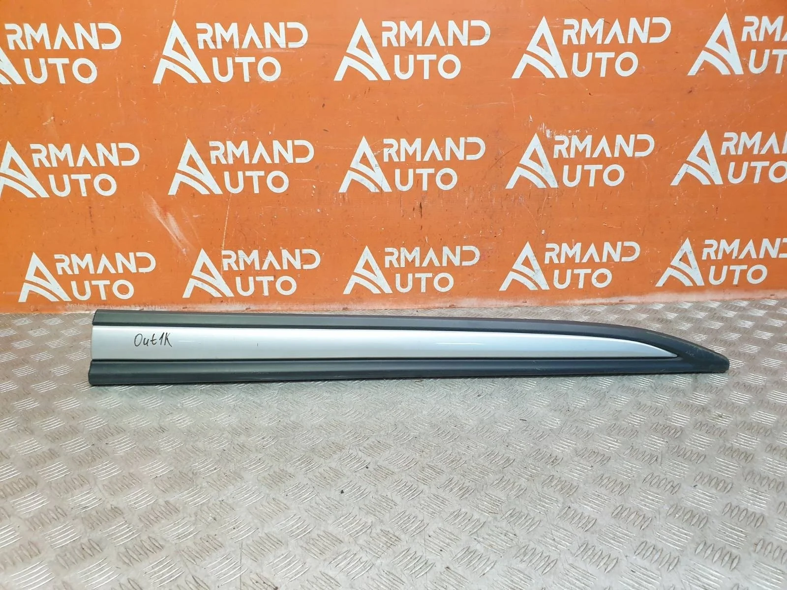 Молдинг двери Mitsubishi Outlander 2015-нв 3