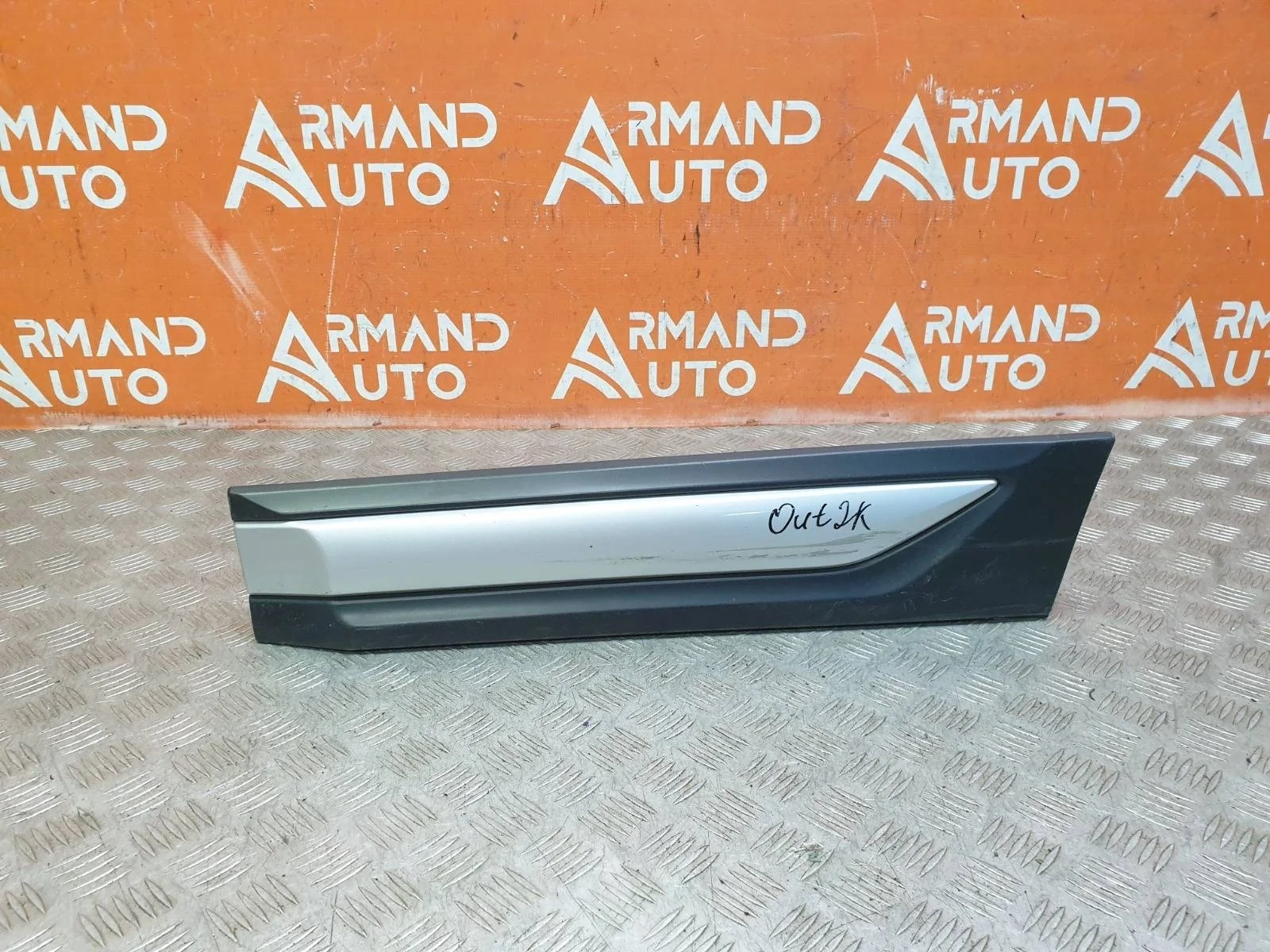 Молдинг двери Mitsubishi Outlander 2015-нв 3