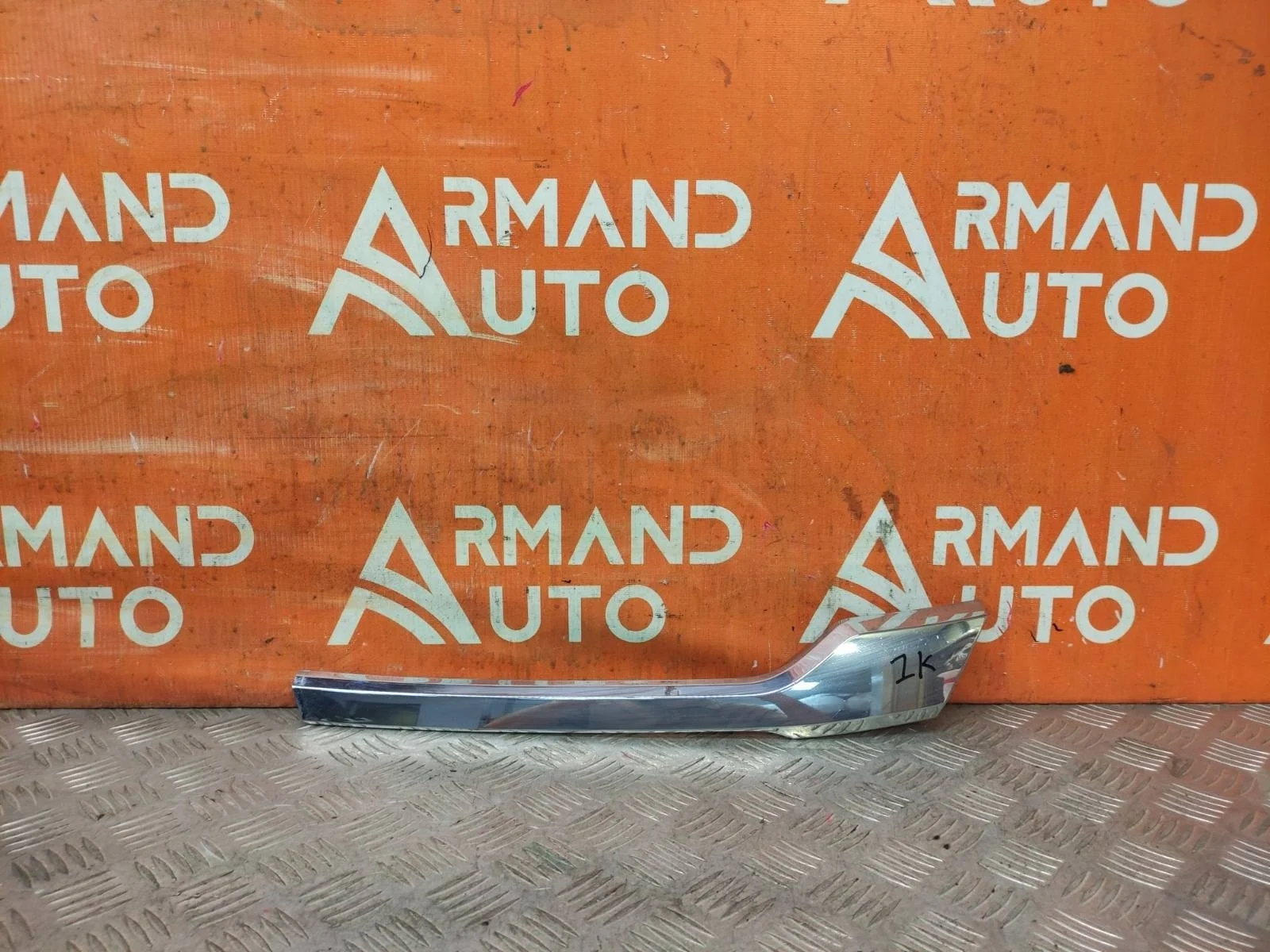 Накладка решетки радиатора Mitsubishi Pajero Sport 2015-2021 3