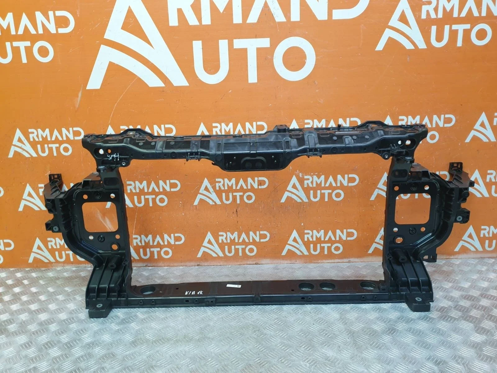 Панель передняя (суппорт радиатора) Kia K5 2020-нв 3