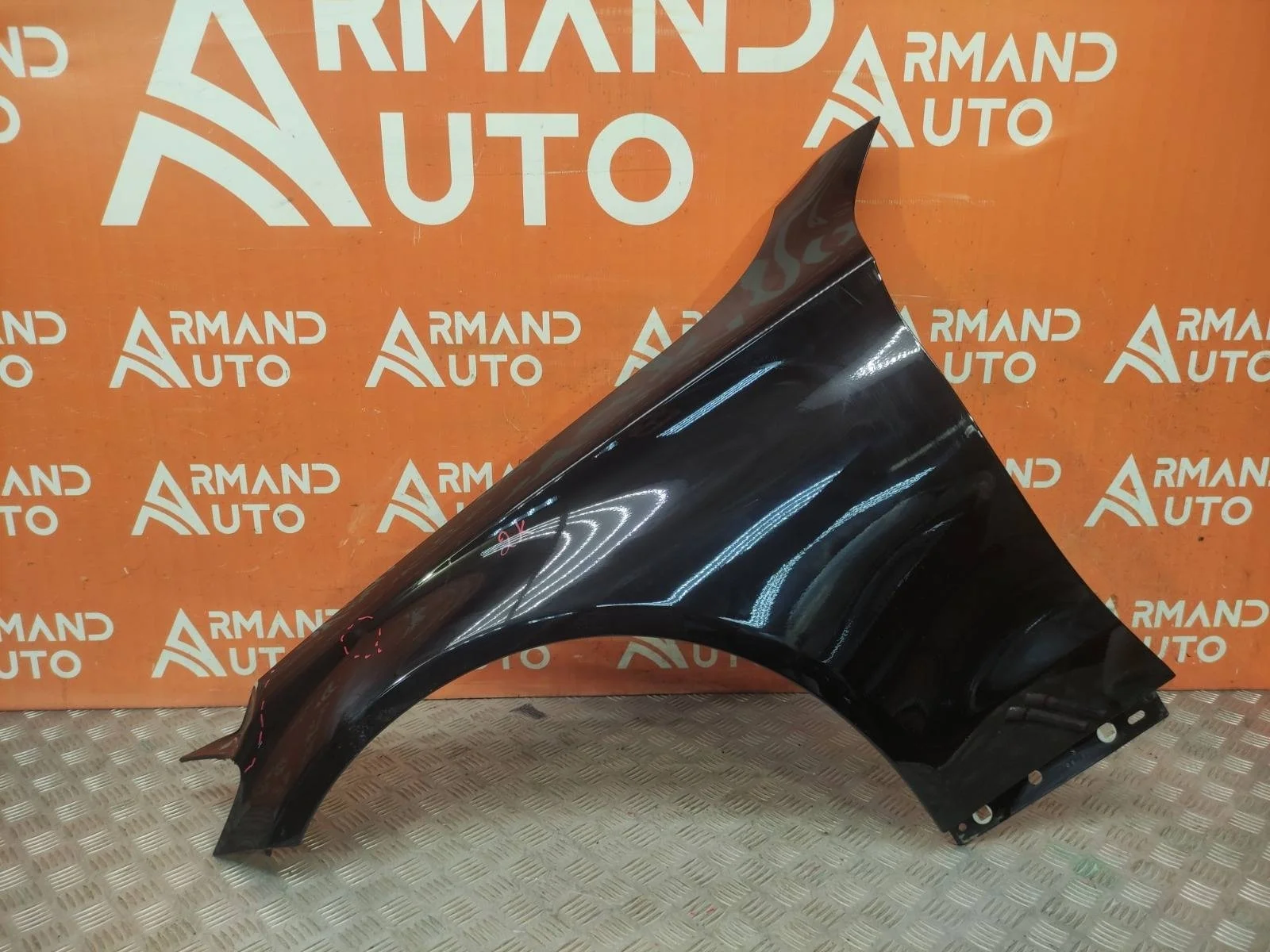 Крыло Mercedes -Class 2014-2021 W205