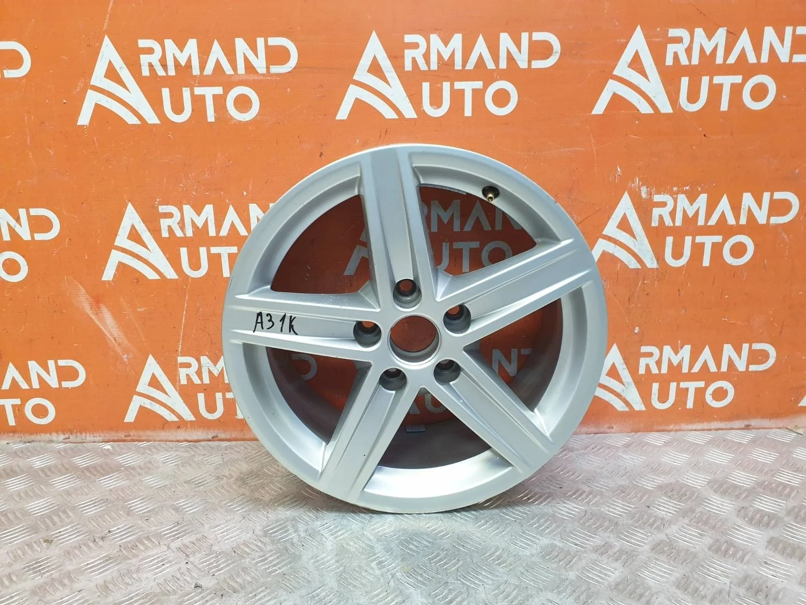 Диск колёсный r16 Audi A3 8V