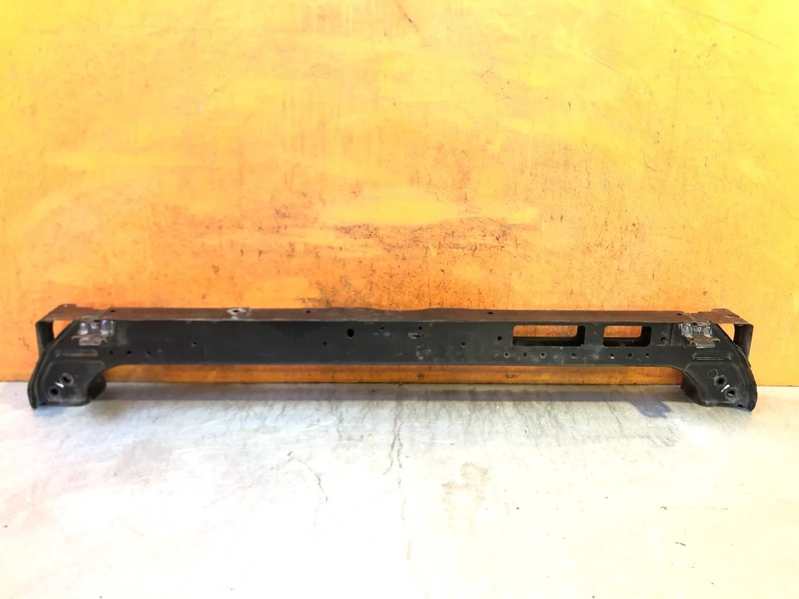 Панель передняя (суппорт радиатора) верхняя Hyundai Tucson 2015-2021 3