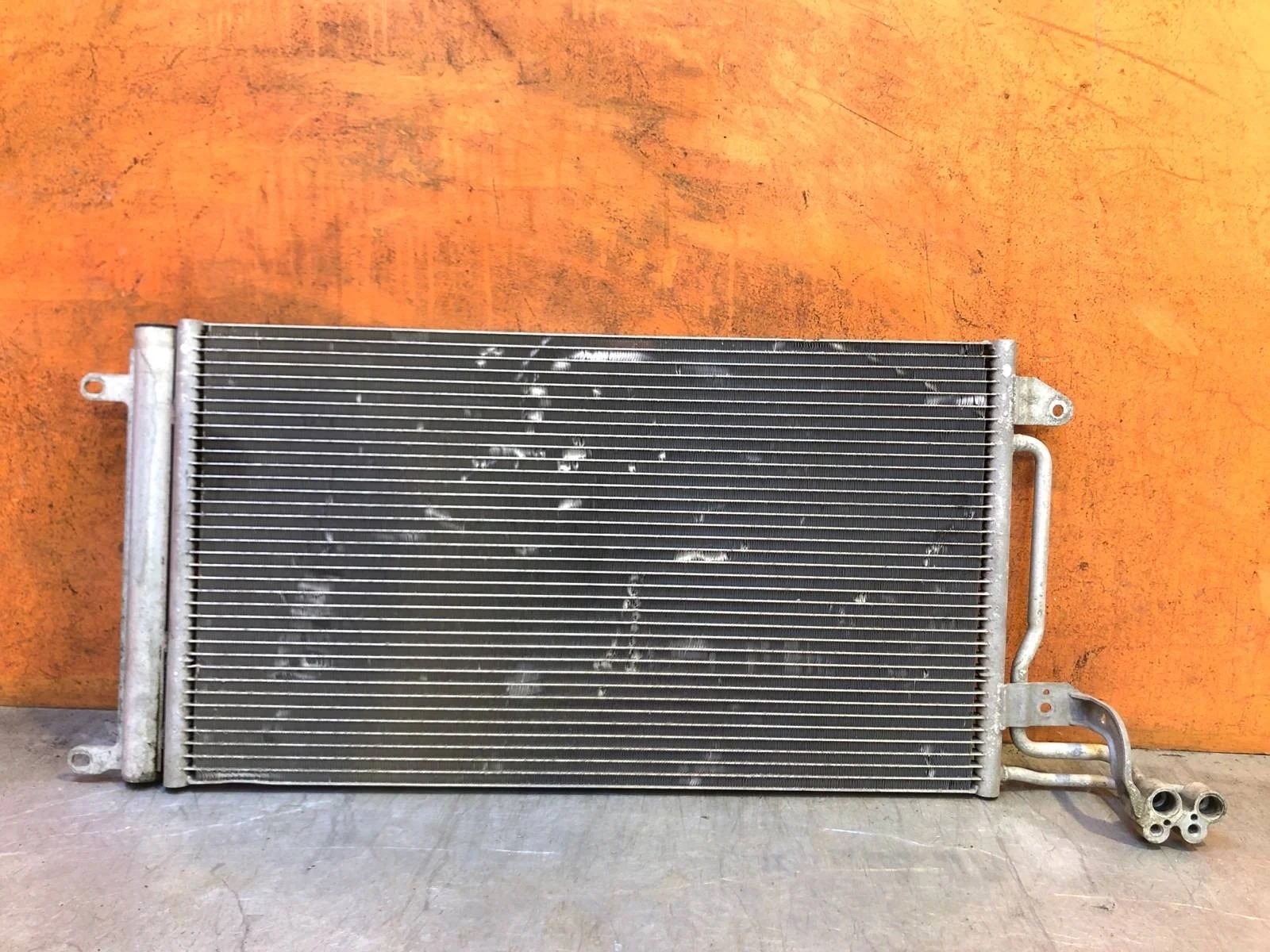 Радиатор кондиционера Skoda Rapid 2014-2020