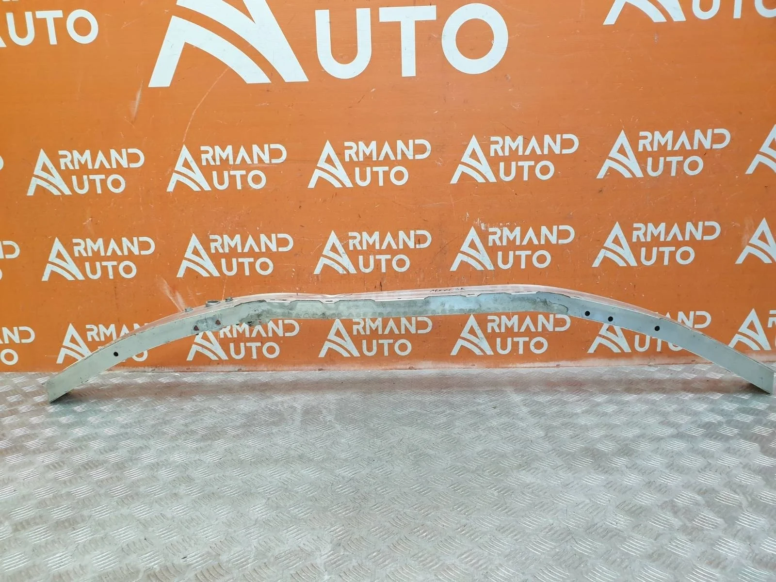 Усилитель бампера Mercedes -Class 2016-нв W213, S213