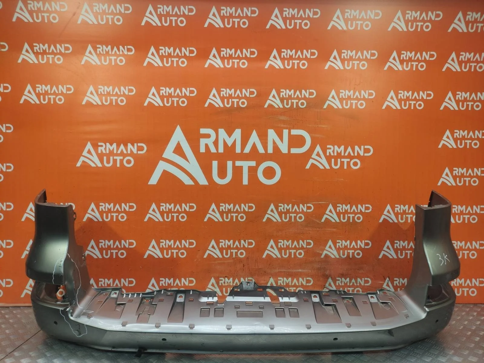 Бампер Lexus GX 2013-нв URJ150