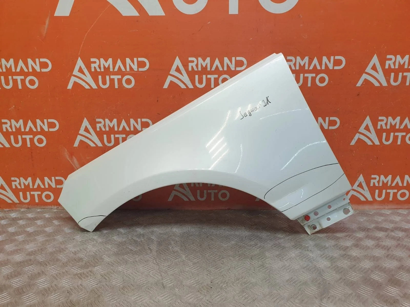 Крыло Land Rover Range 2012-2022 4 L405