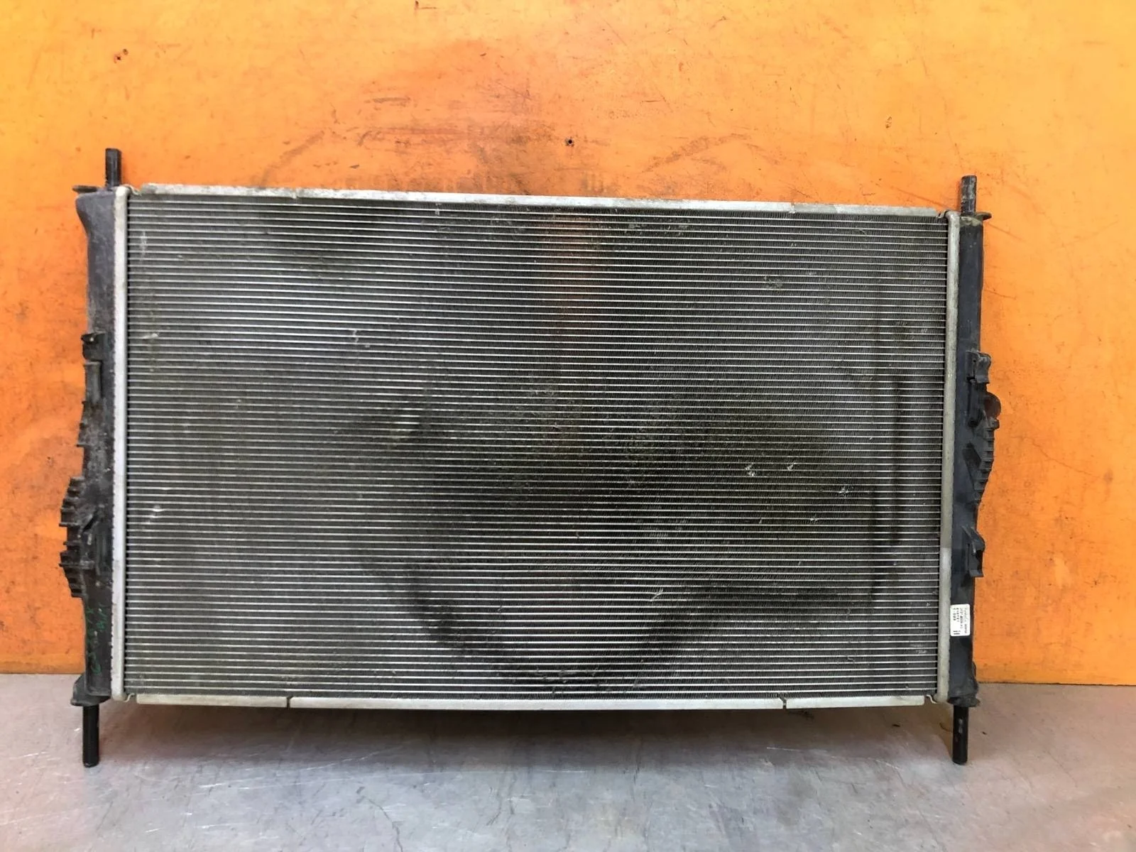 Радиатор двигателя (двс) Ford Transit 2014-нв 7 TTG