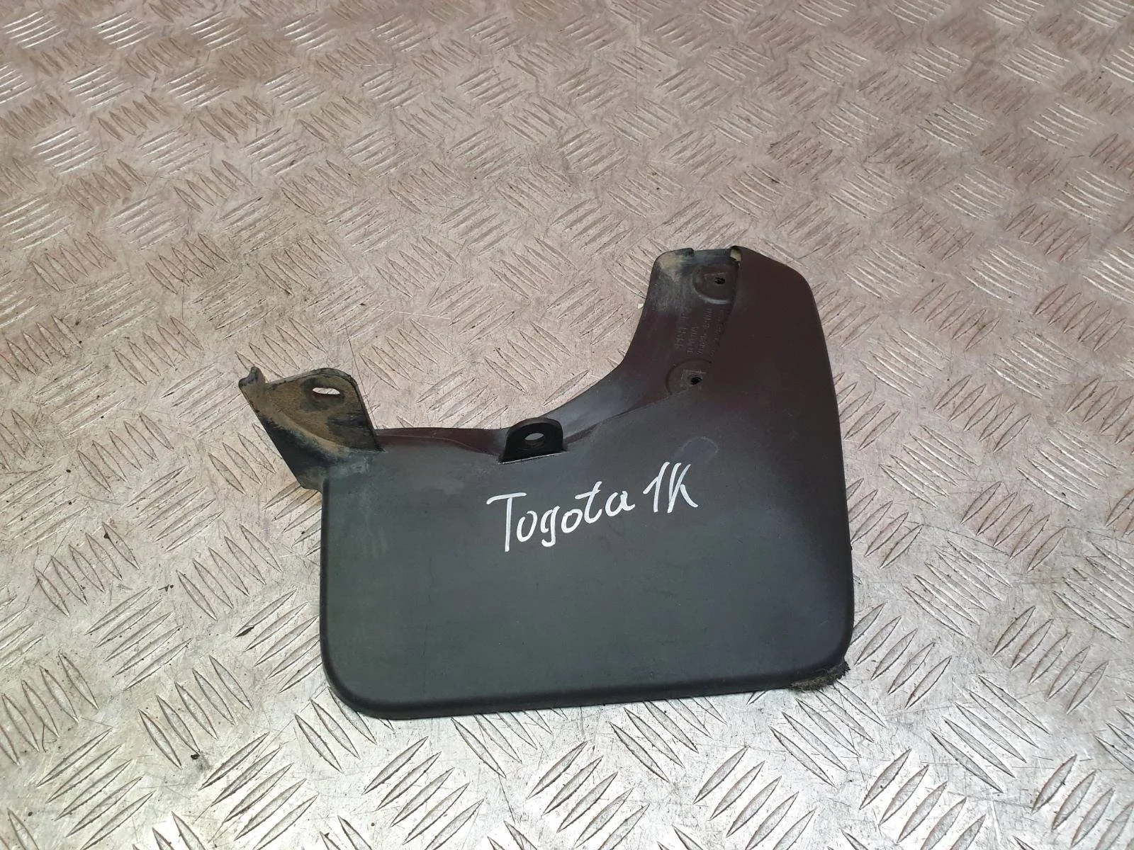 Брызговик Toyota RAV4 2018-нв 5 XA50