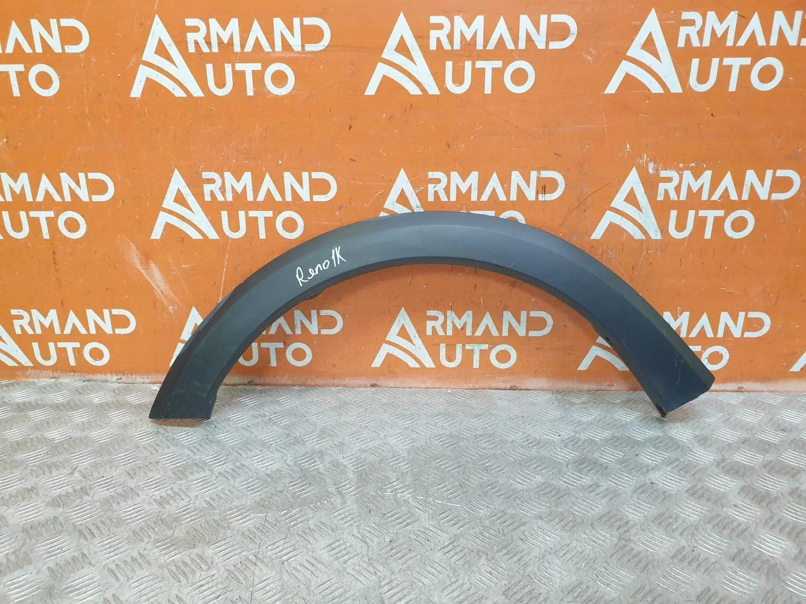 Расширитель крыла Renault Sandero 2013-2019
