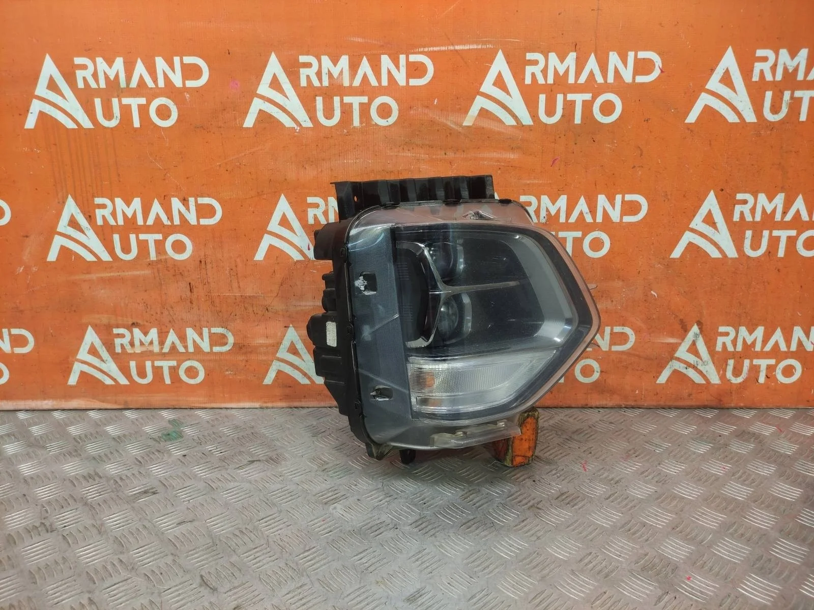 Фара HYUNDAI Santa Fe 2018-2021 4 TM