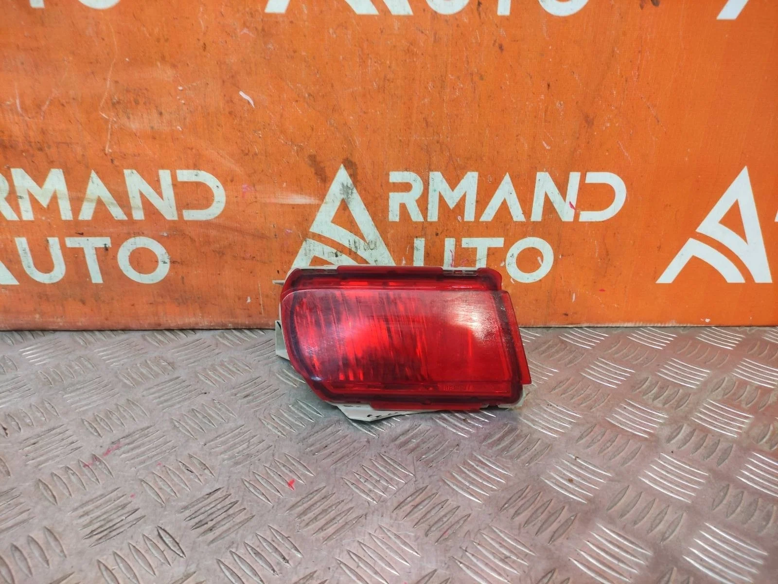 Фонарь противотуманный TOYOTA Land Cruiser Prado 2009-нв 150