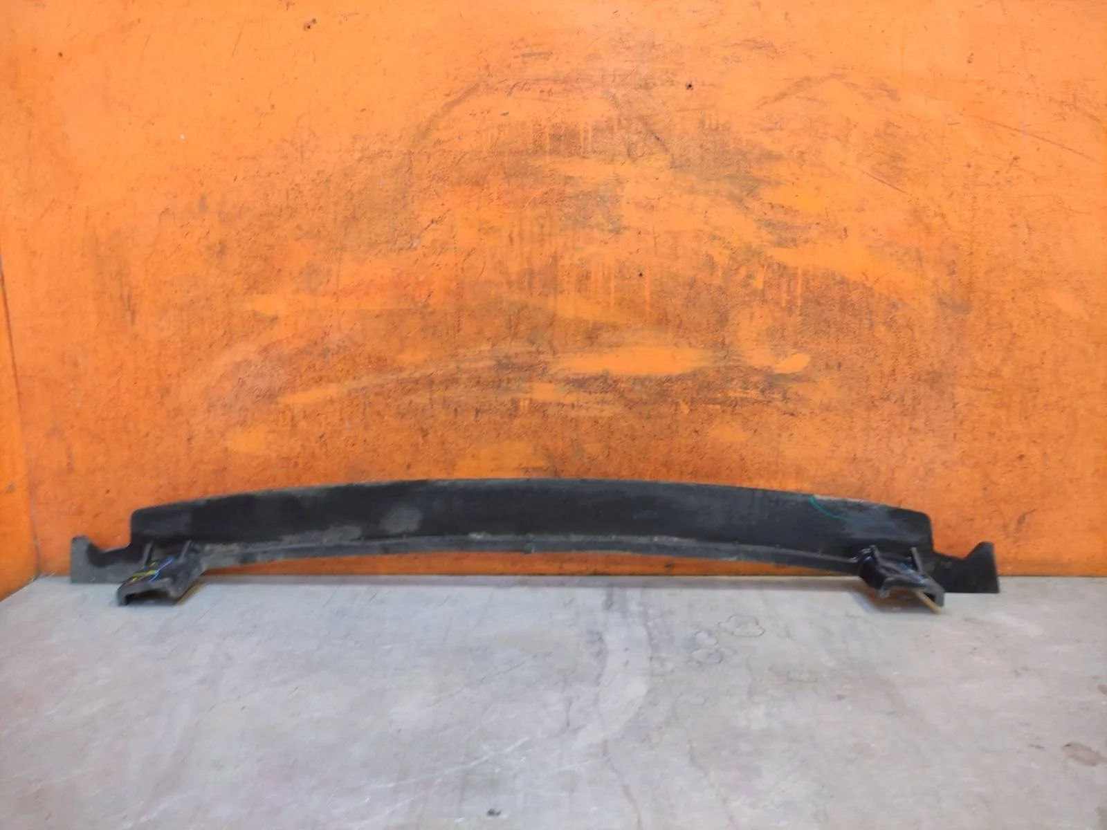 Усилитель бампера нижний Hyundai Creta 2016-2021