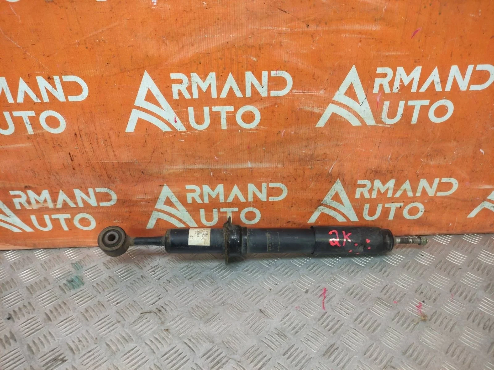 Стойка амортизатора Toyota Land Cruiser Prado 2009-нв 150