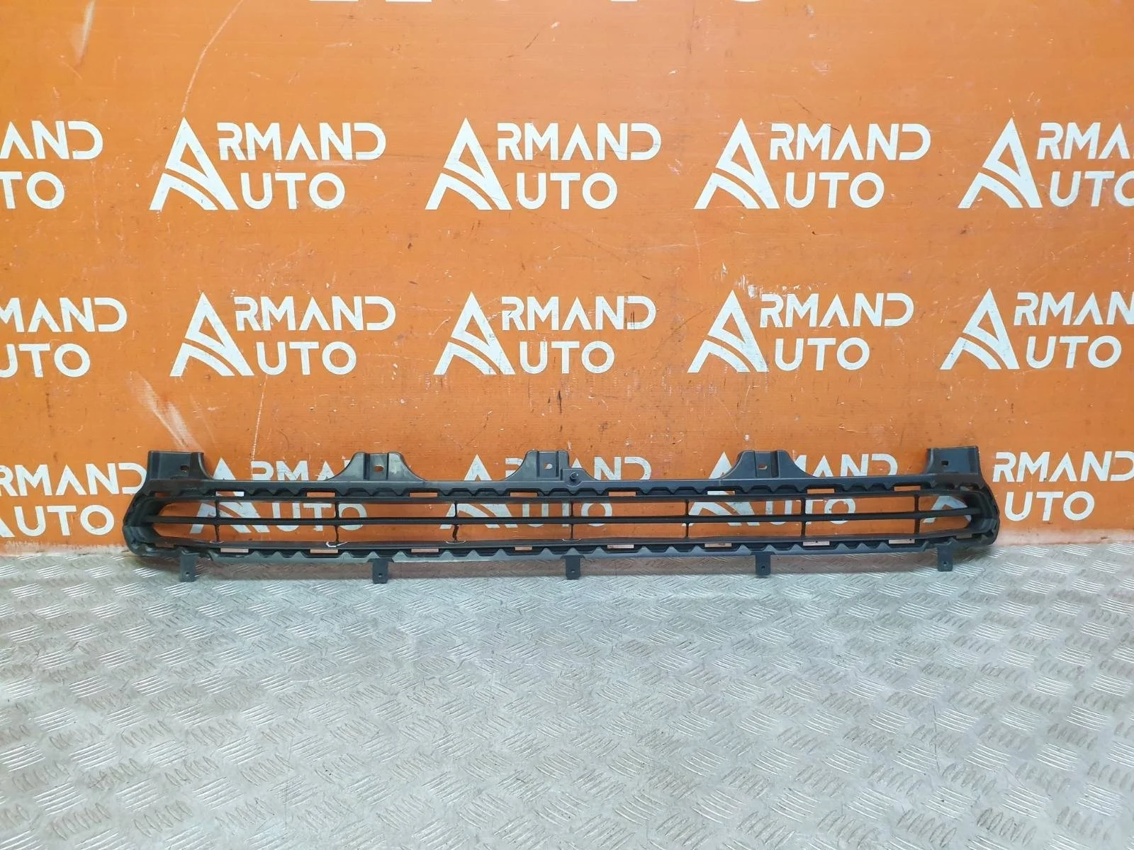 Решетка бампера Toyota Land Cruiser Prado 2017-нв 150