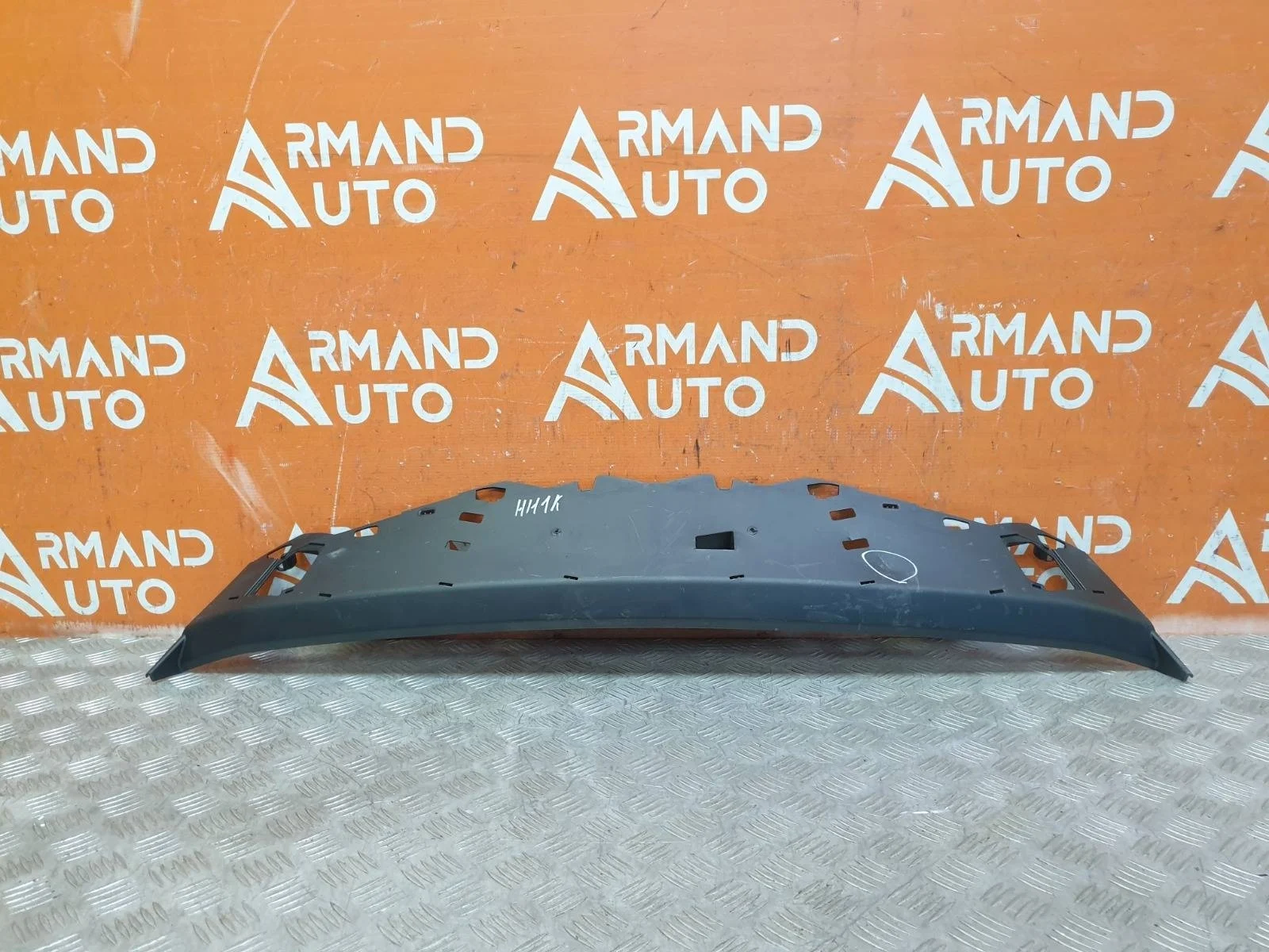 Кронштейн решетки бампера LEXUS RX 2015-2019 4