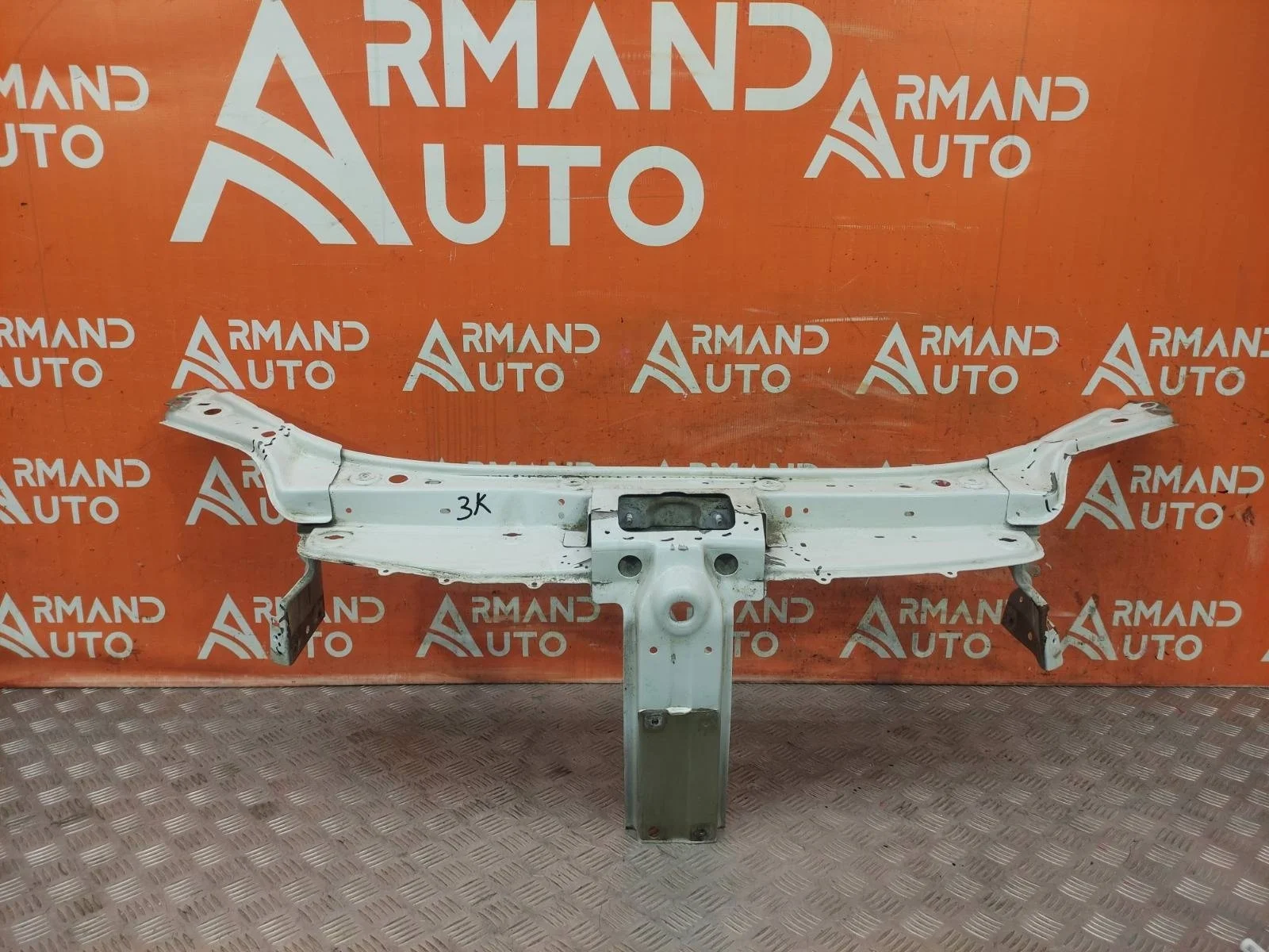 Панель передняя (суппорт радиатора) Renault Logan 2012-2022