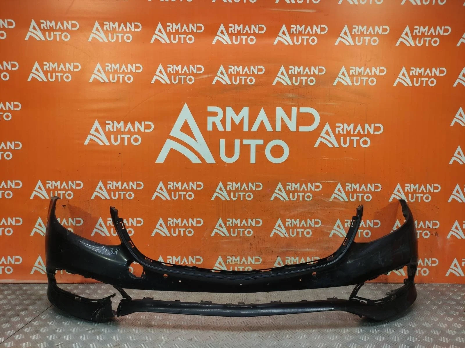 Бампер Mercedes -Class 2016-2020 W213