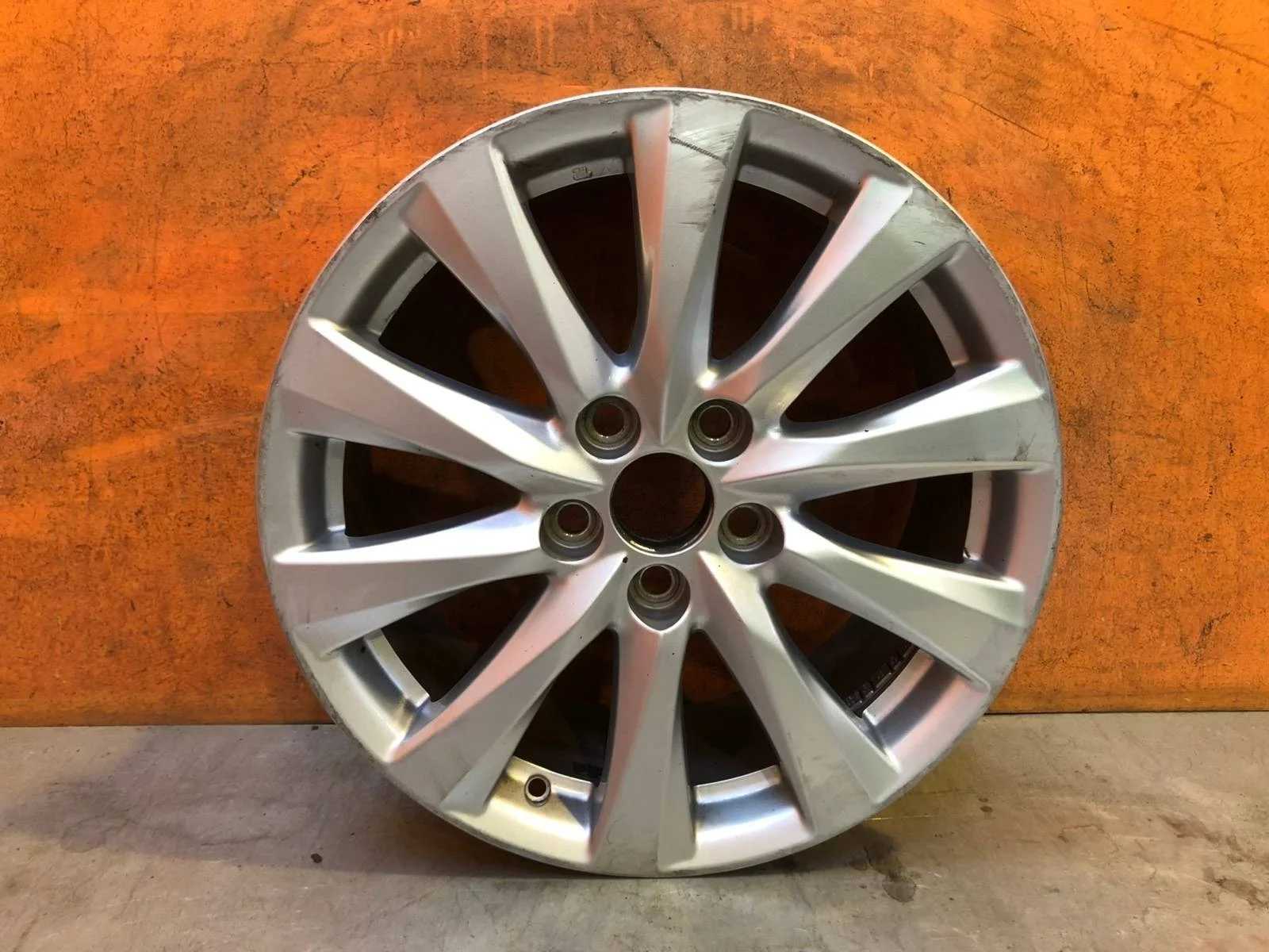 Диск колёсный r17 Toyota Camry 8 XV70